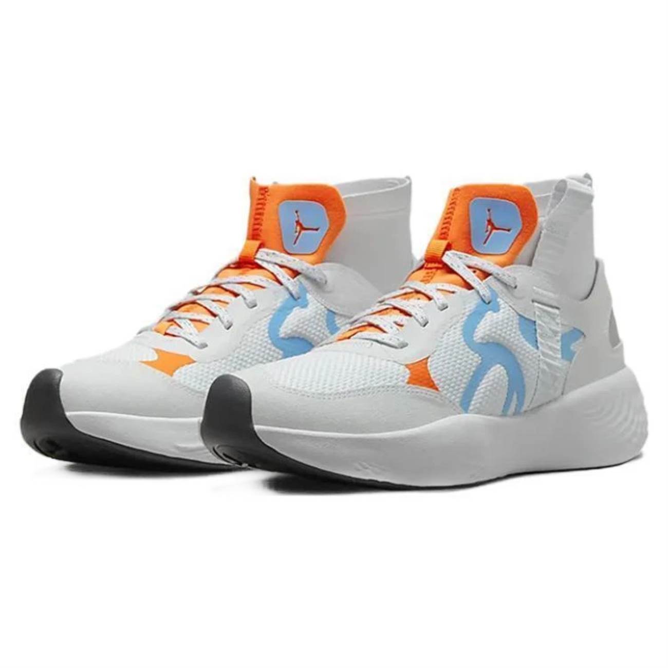 BOTIN NIKE PARA HOMBRE BASKETBALL JORDAN DELTA 3 - BLANCO DR7614-004 - 2