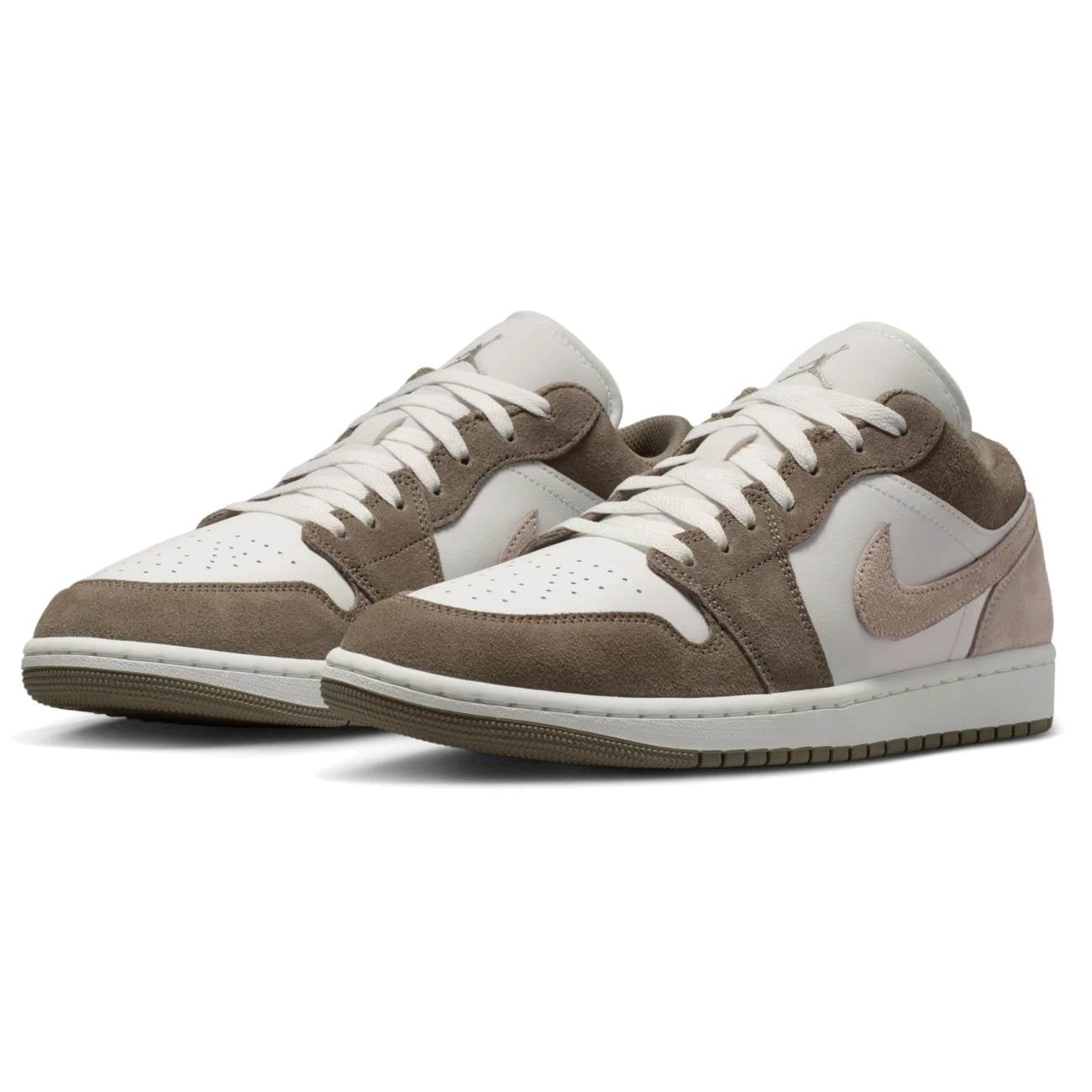 ZAPATILLAS NIKE PARA HOMBRE BASKETBALL AIR JORDAN 1 LOW - BLANCO 553558-046 - 2