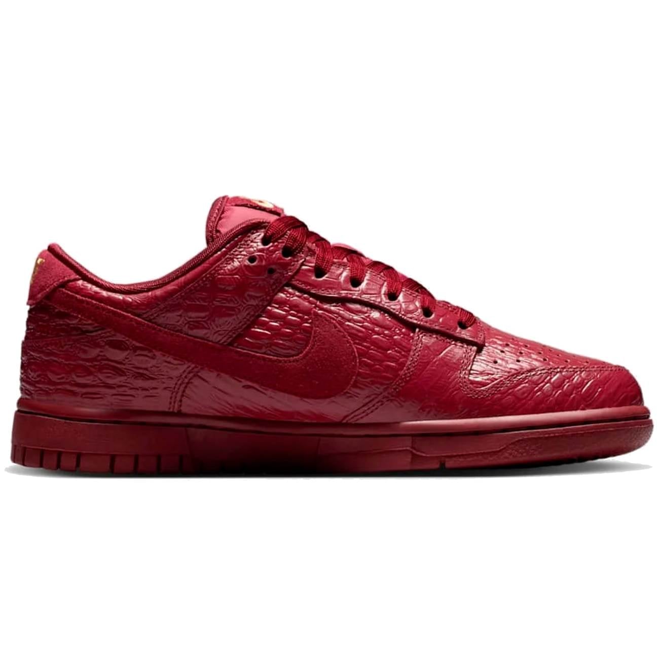 ZAPATILLAS NIKE PARA MUJER URBANAS DUNK LOW SS - BORDÓ HV4388-600 - 3