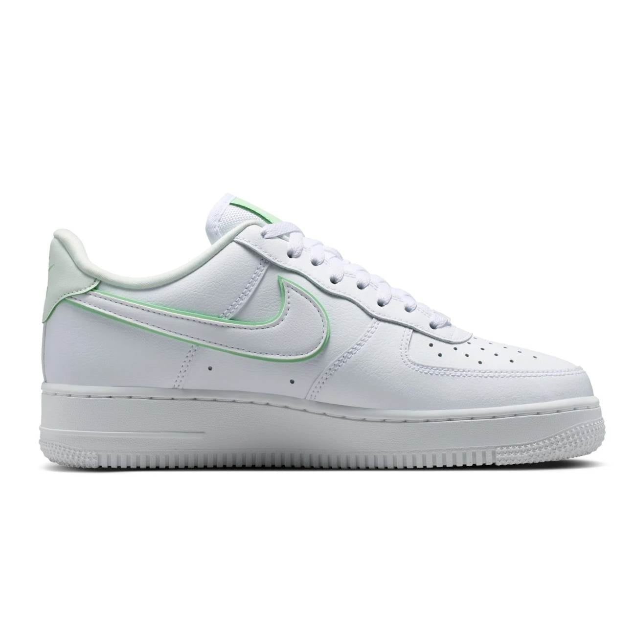 ZAPATILLAS NIKE PARA MUJER URBANAS AIR FORCE 1 '07 - BLANCO IO4226-103 - 3