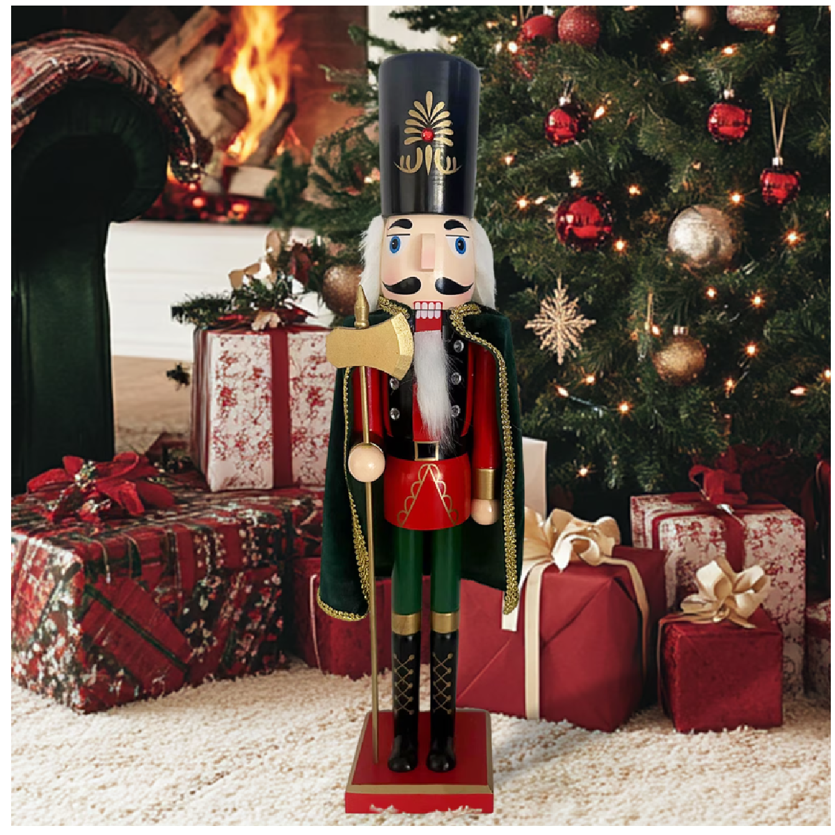 CASCANUECES DE MADERA NAVIDEÑO 31CM SOLDADO LEÑADOR CON HACHA Y CAPA NEGRO - 1