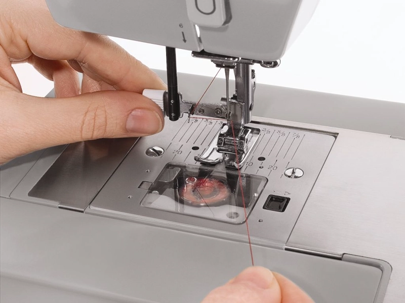 MAQUINA DE COSER SINGER PRO 4423 FACITA - 2