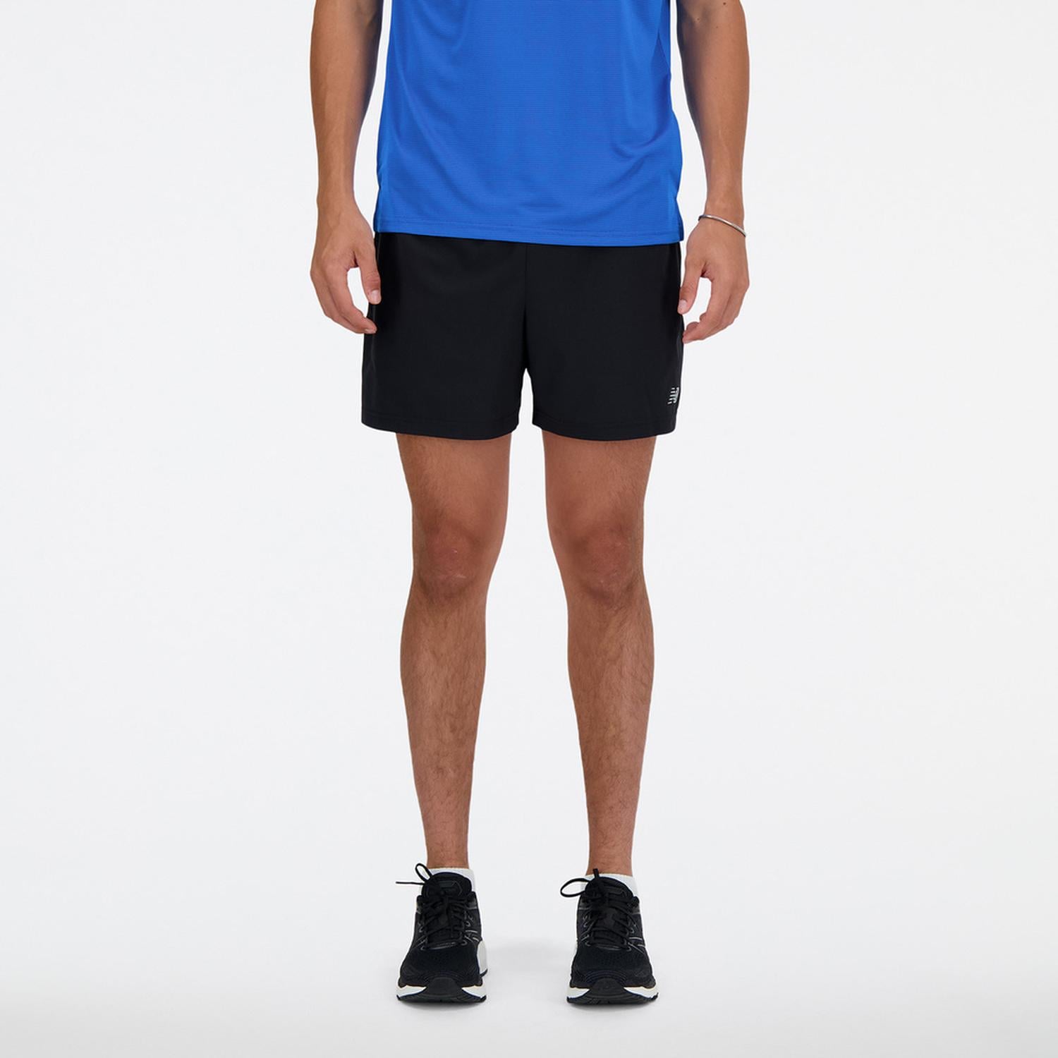 SHORT NEW BALANCE SPORT ESSENTIALS SHORT 5 HOMBRE - 1