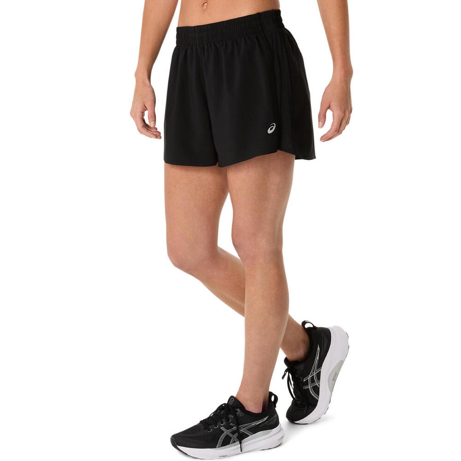 SHORT ASICS ASICS SILVER 4IN SHORT MUJER - 3