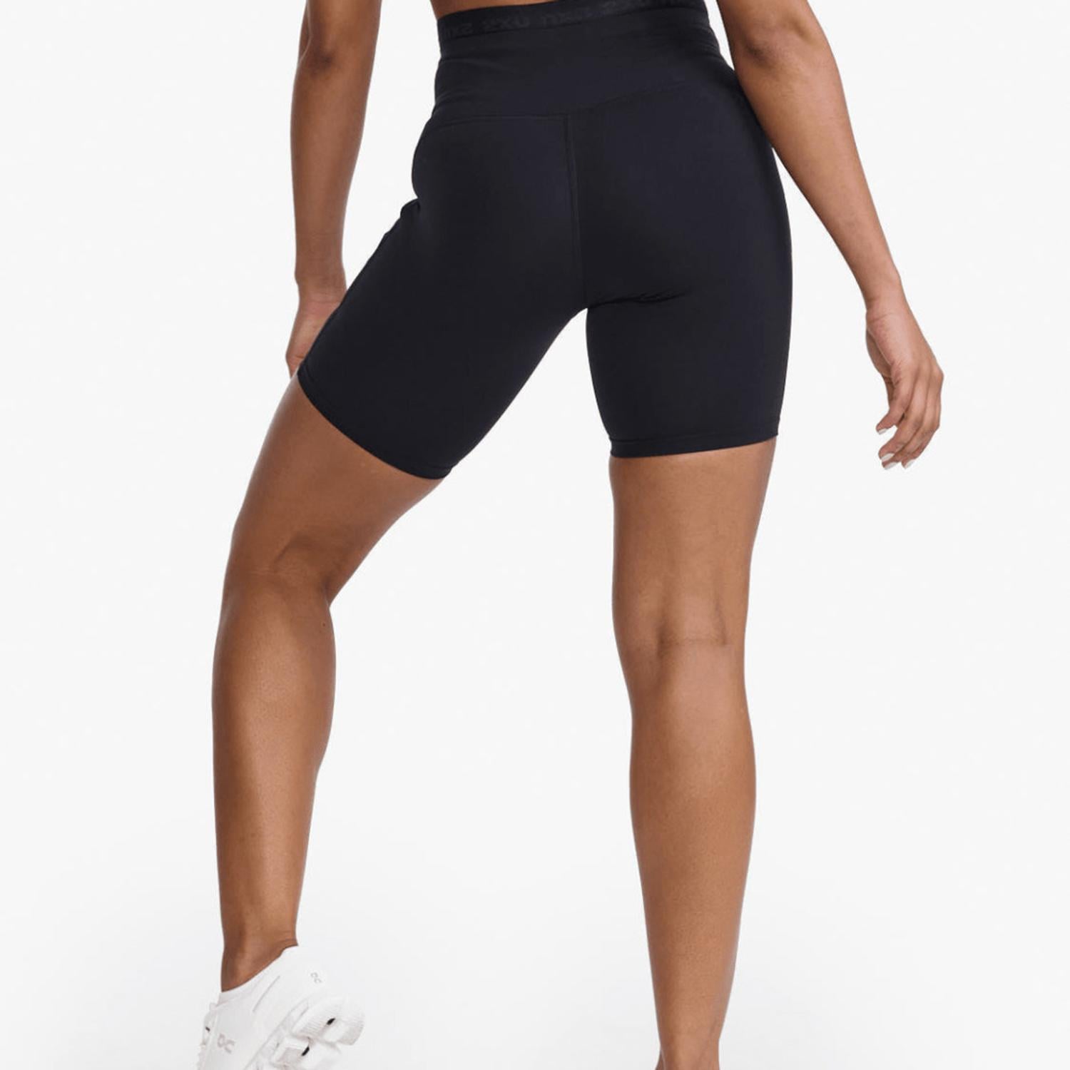 BIKER 2XU FORM STASH HI-RISE BIKE SHORTS MUJER - 3