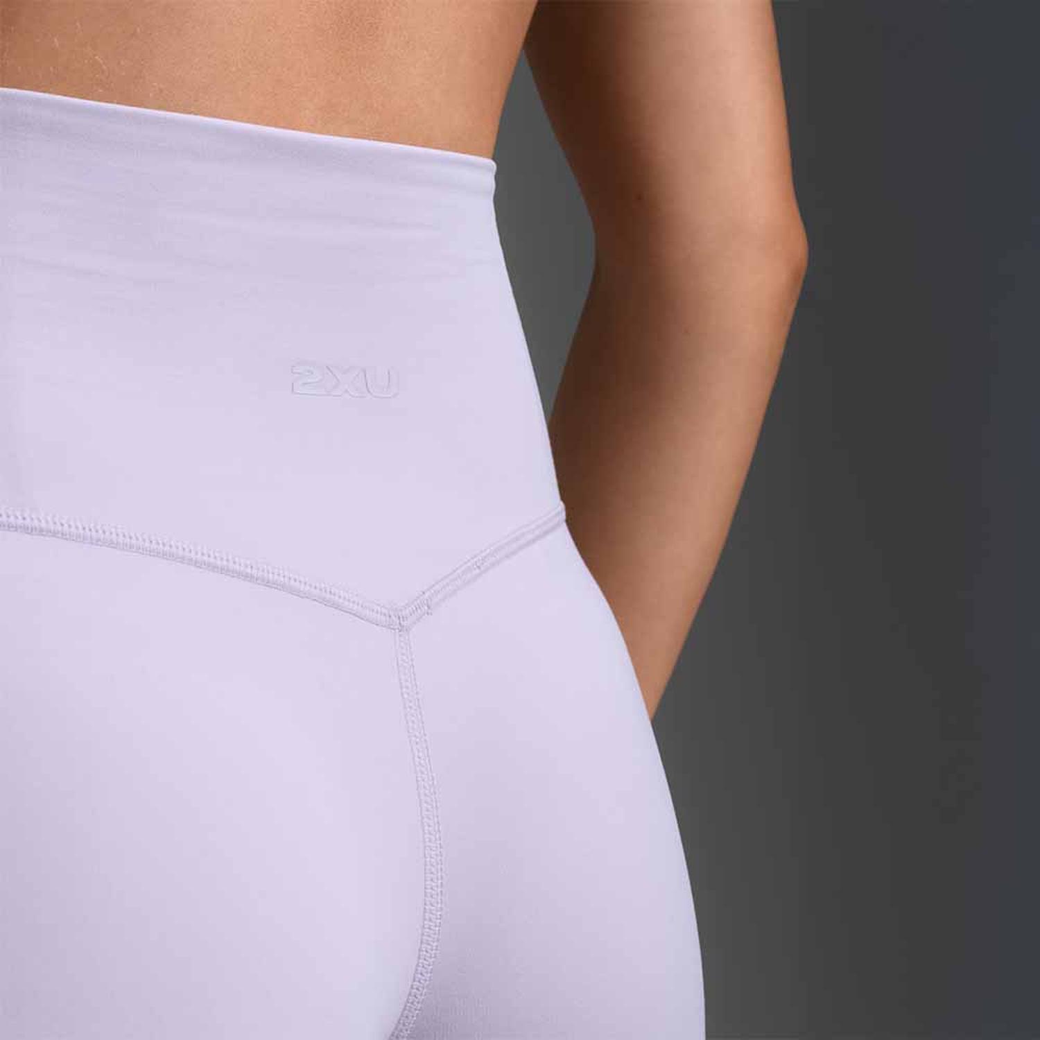 SHORT 2XU FLUID HI-RISE 5 INCH SHORTS MUJER - 5