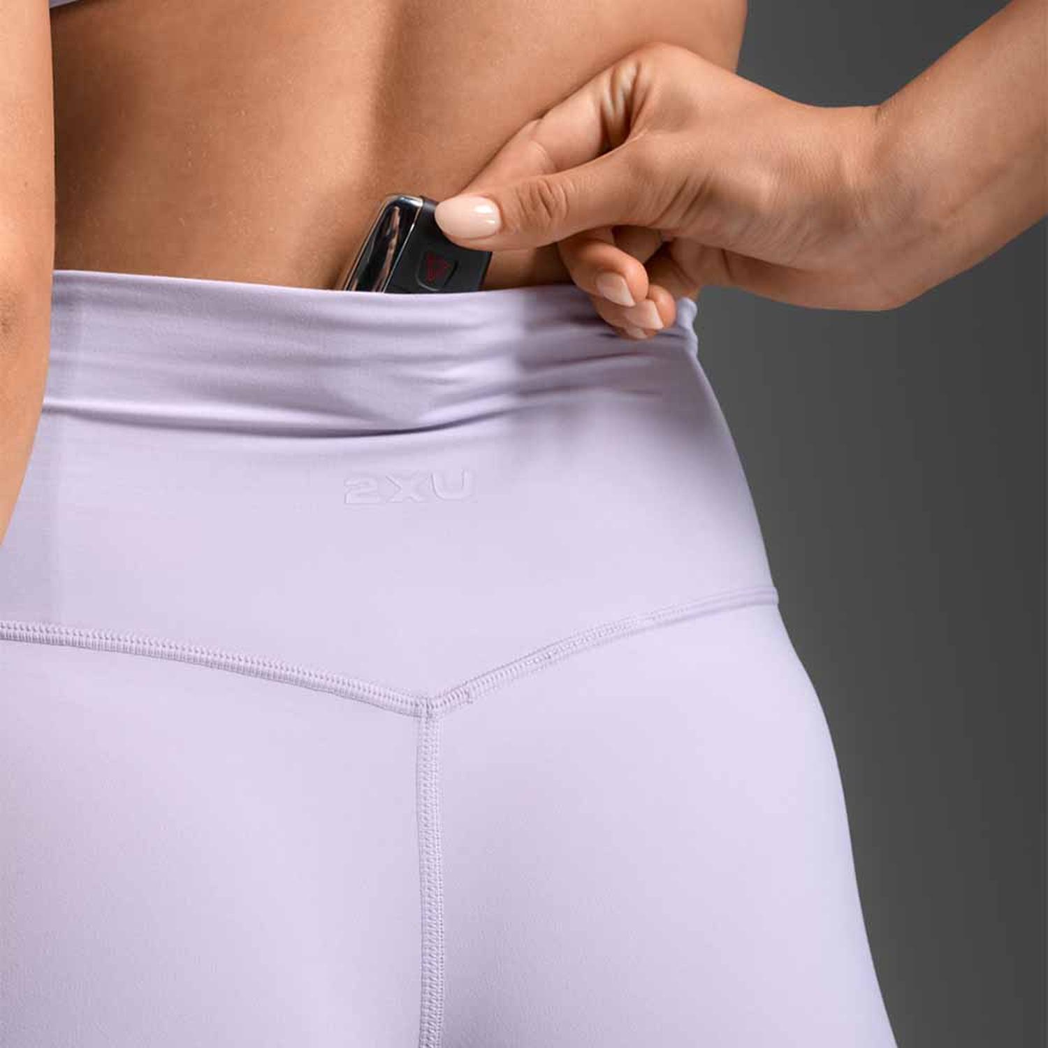 SHORT 2XU FLUID HI-RISE 5 INCH SHORTS MUJER - 6