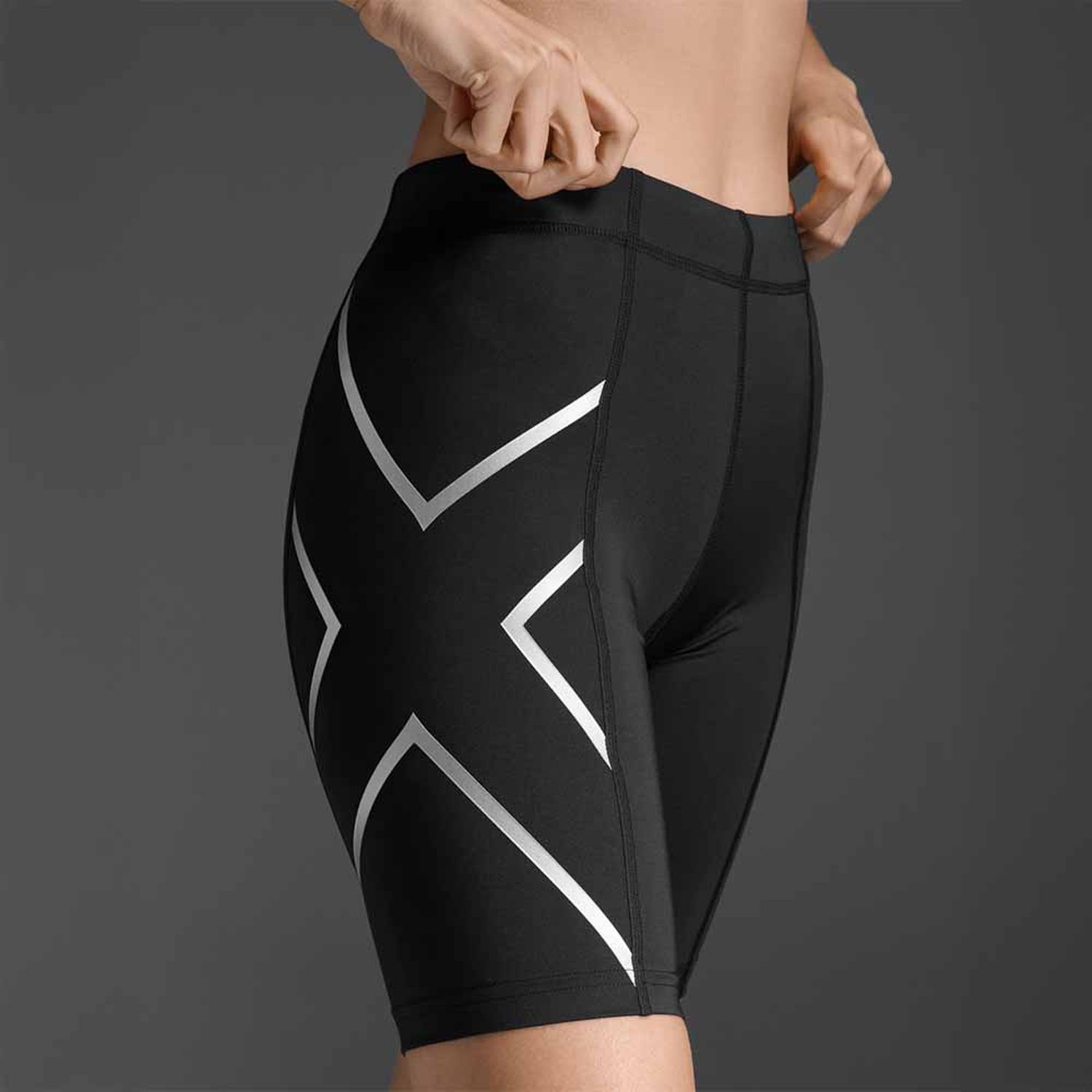 SHORT 2XU CORE COMPRESSION SHORT MUJER - 6