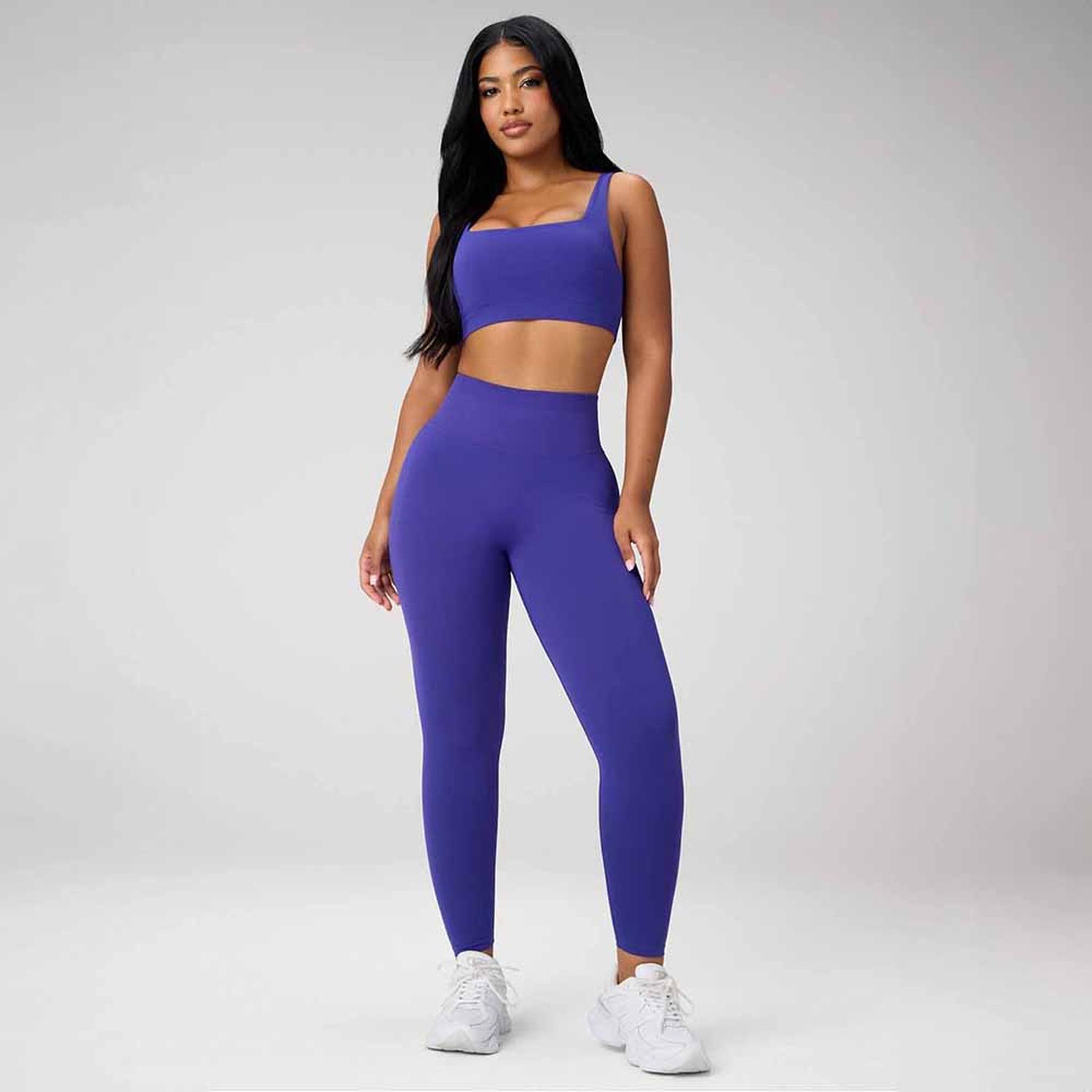 TOP FABLETICS SLEEK SEAMLESS SQUARE NECK LOW IMPACT BRA MUJER - 3