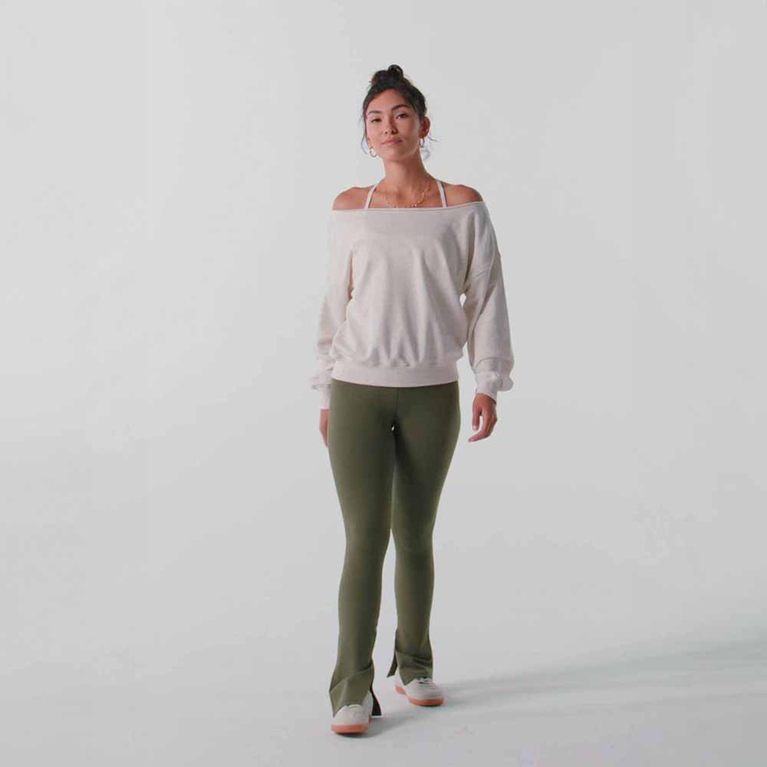 POLERA FABLETICS YEAR ROUND TERRY OFF SHOULDER SWEATSHIRT MUJER - 5
