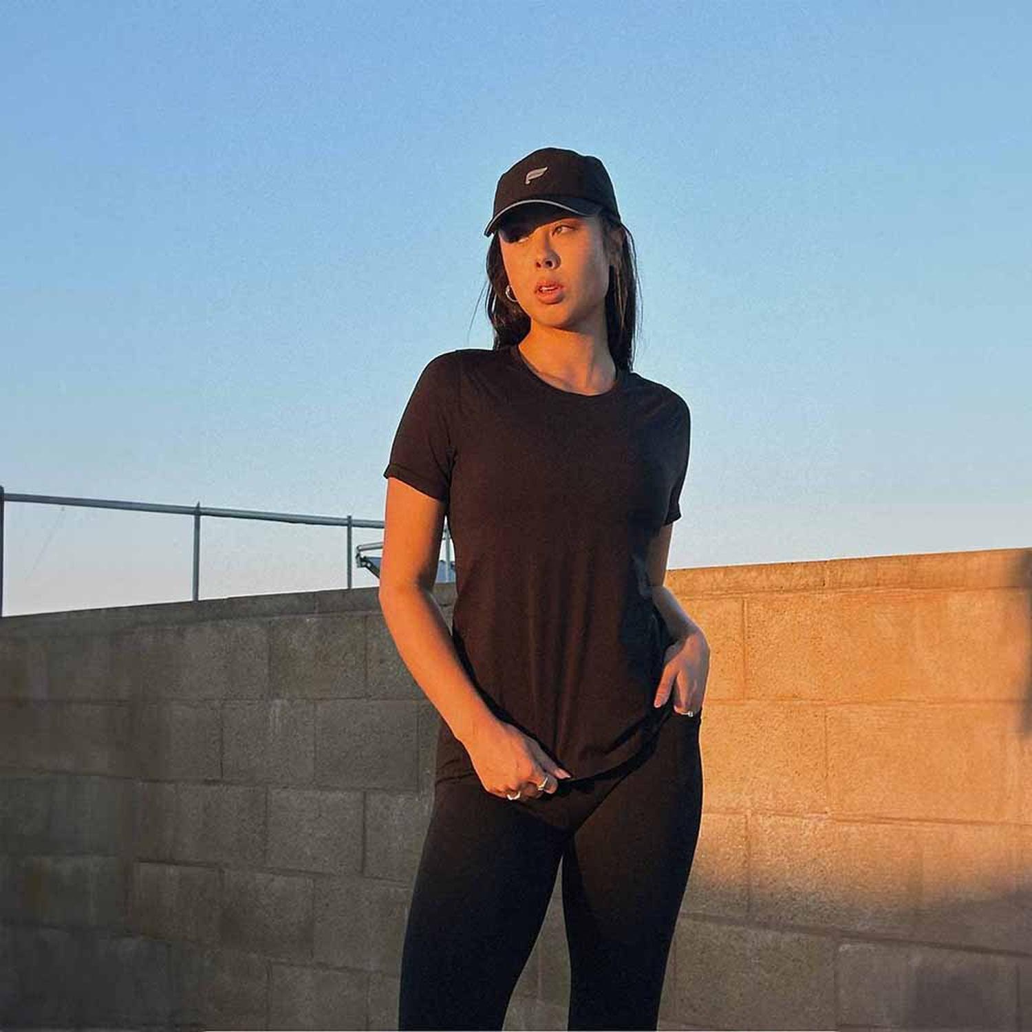 POLO FABLETICS FEATHER TECH+ SHORT-SLEEVE TOP MUJER - 5