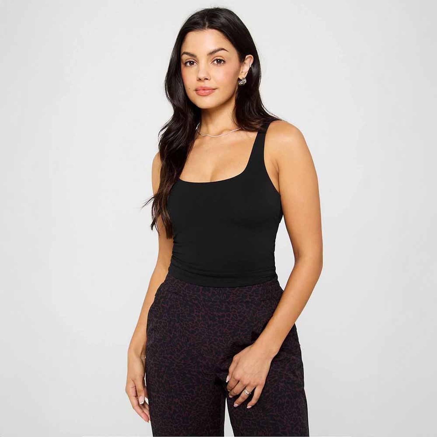 TOP FABLETICS PURELUXE BUILT-IN BRA TANK MUJER - 1