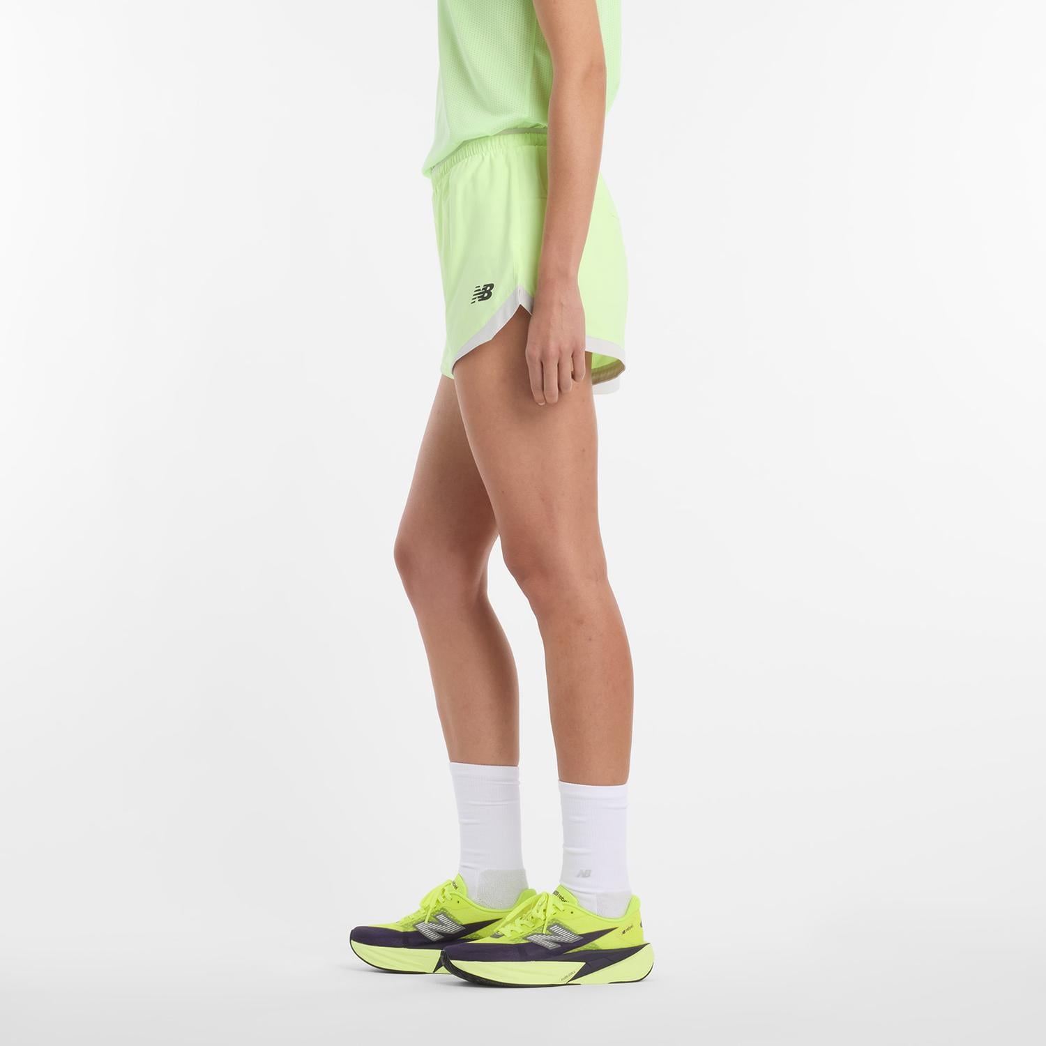 SHORT NEW BALANCE RUN ESSENTIALS SHORT 3' MUJER - 2