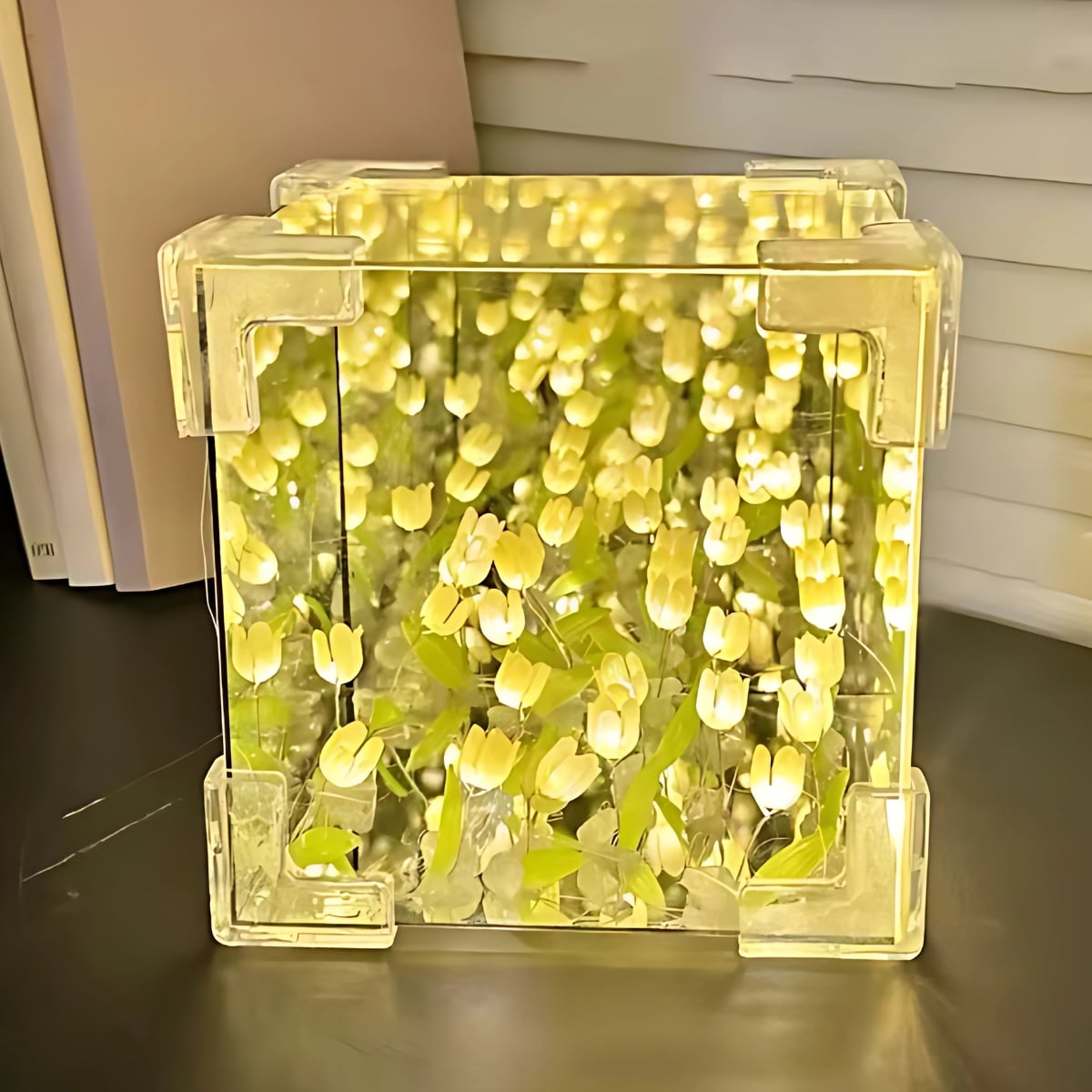 LÁMPARA LED CUBO DE TULIPANES DECORATIVA DE FONDO INFINITO AMARILLO - 4