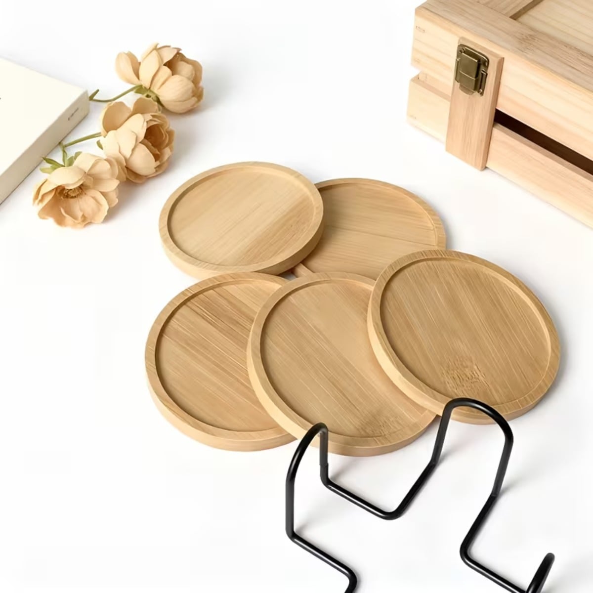 SET DE 4 POSAVASOS DE BAMBÚ CON SOPORTE MODELO REDONDO - 4