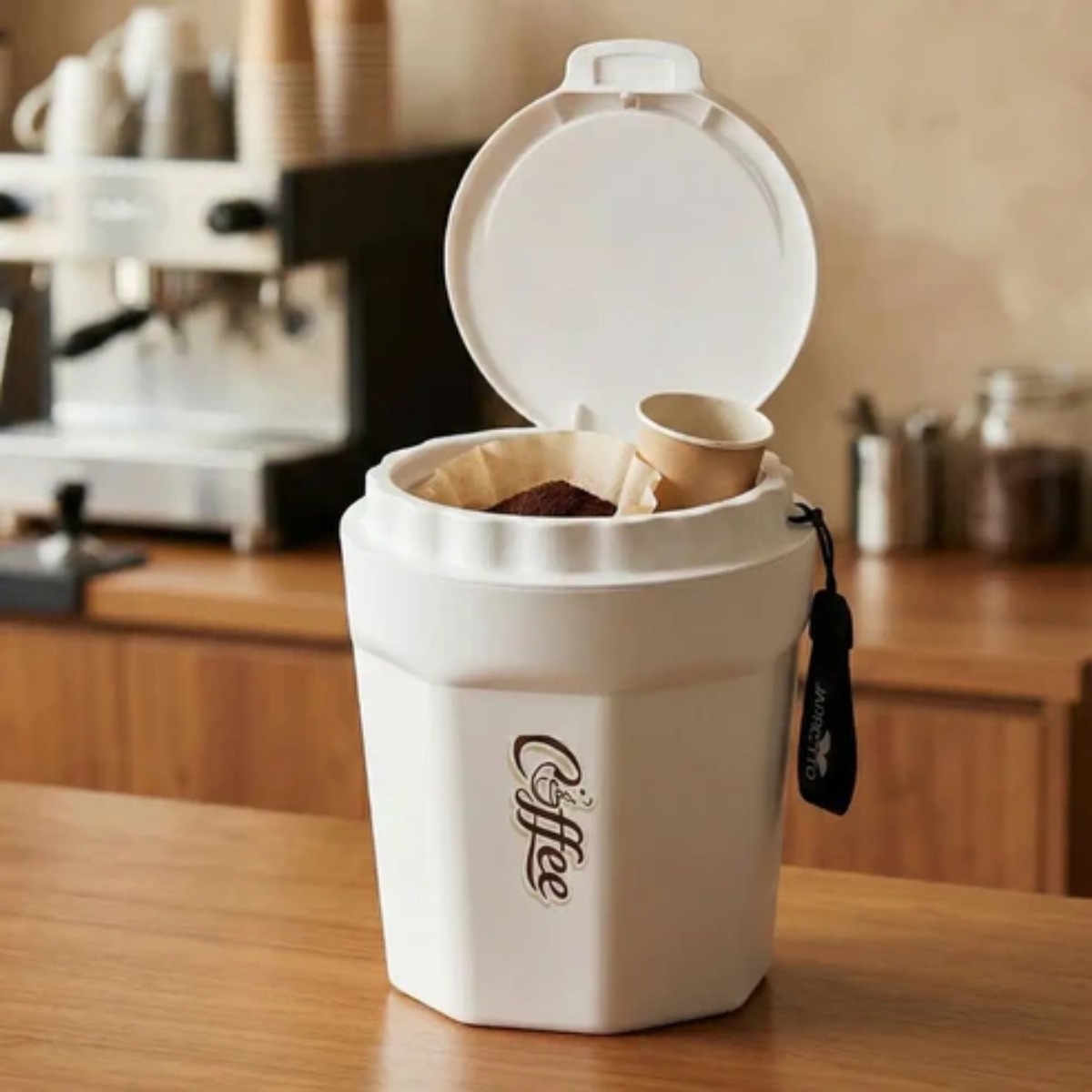 TACHO DE BASURA CON TAPA A PRESIÓN 10L COFFE - 3