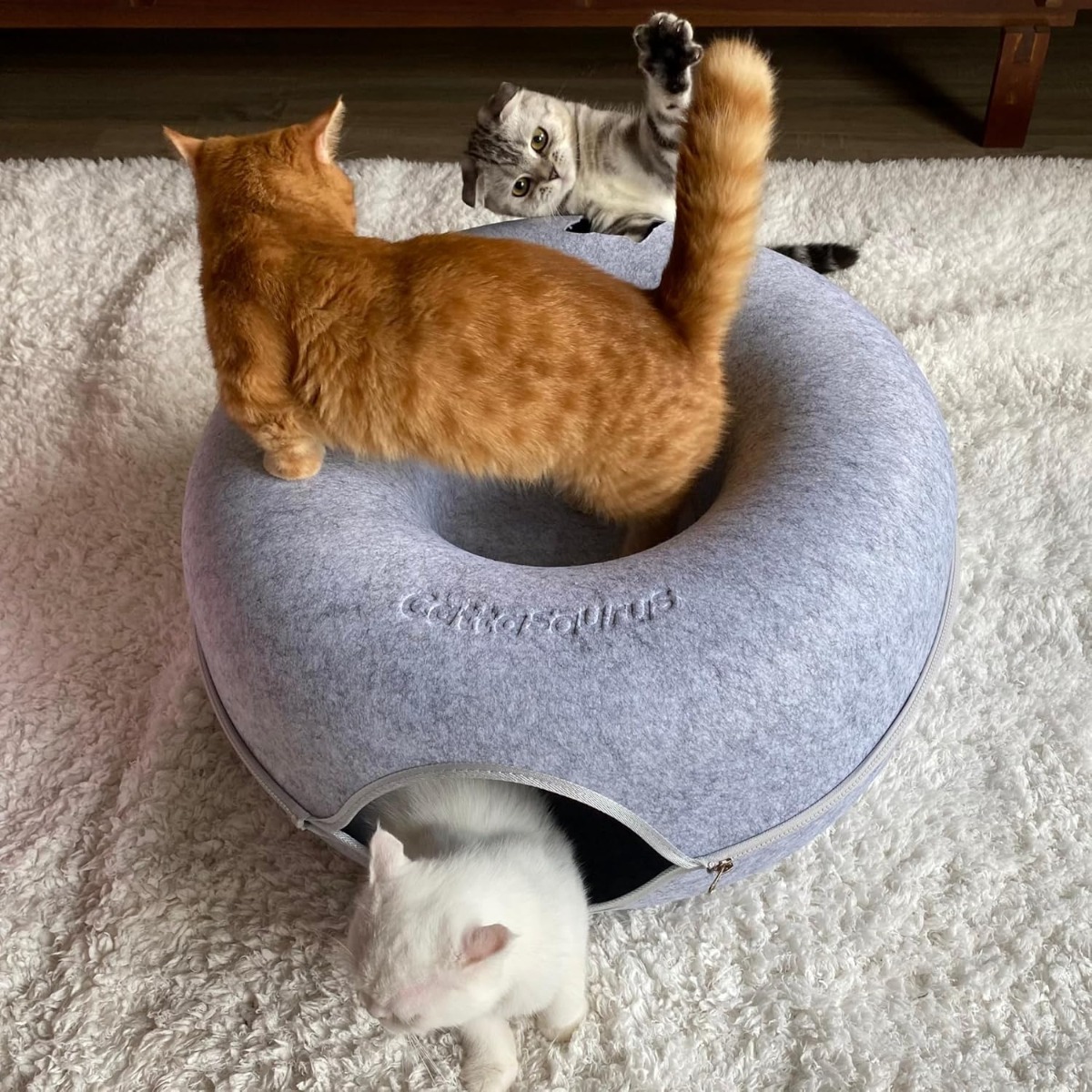 CAMA PARA GATO TIPO TÚNEL DESARMABLE GRIS - 2
