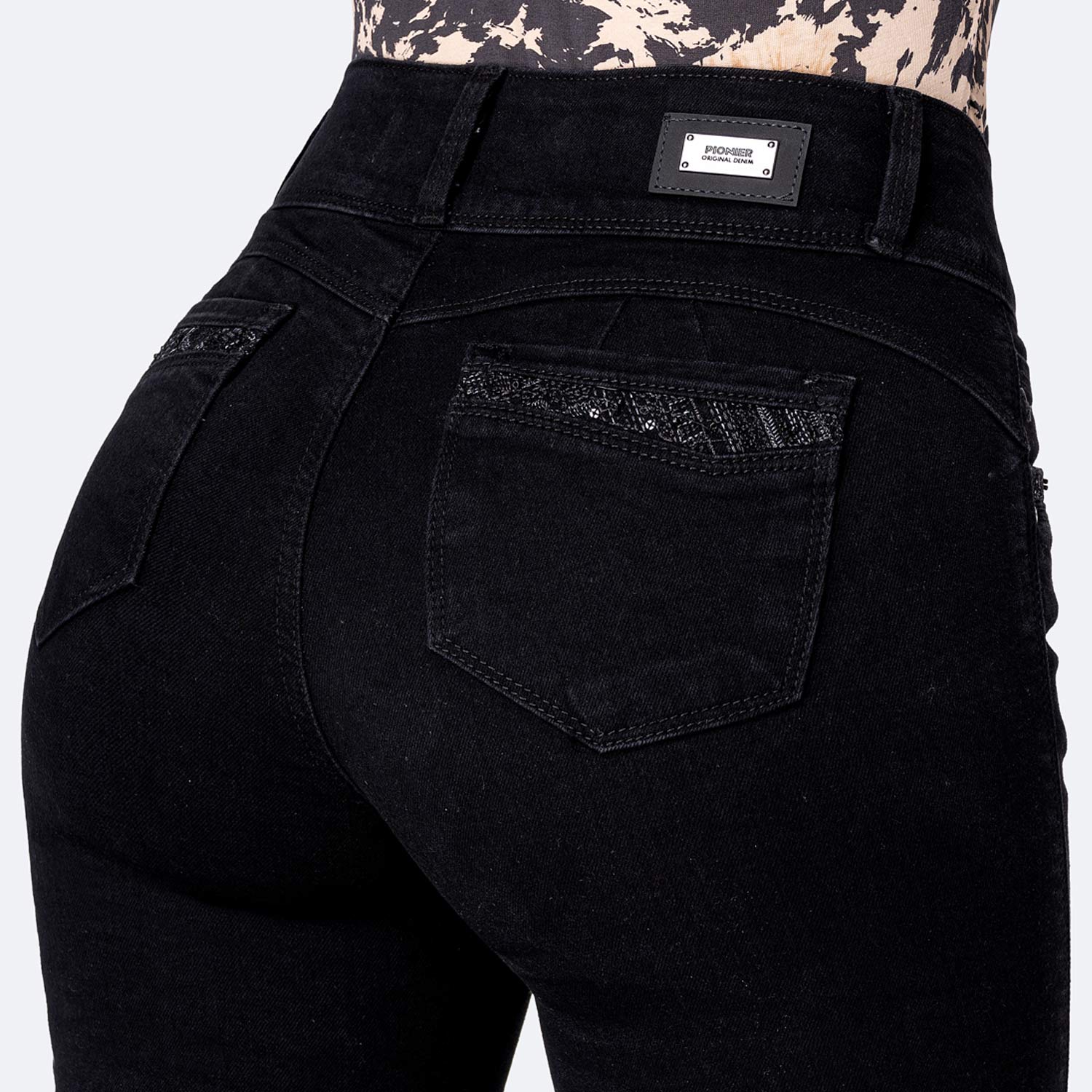 PANTALÓN JEAN DENIM STRETCH MUJER PIONIER ZULEYKAH - 4