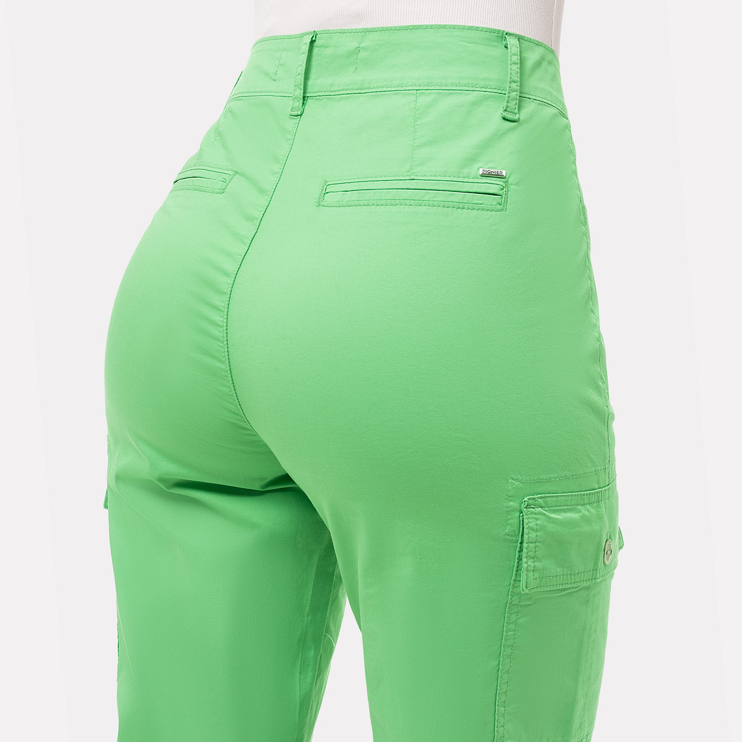 SHORT CROPPED TAFETA MUJER PIONIER KAILEN - 4