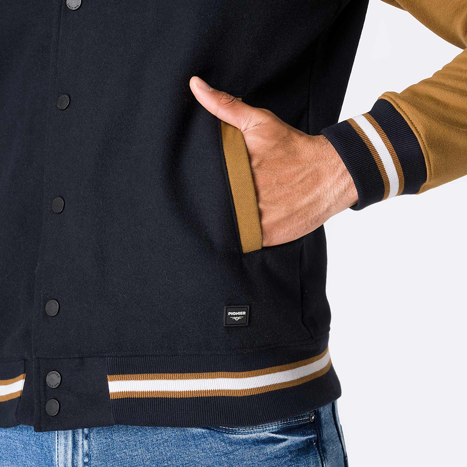 POLERA FRANELA HOMBRE PIONIER KLOYER - 3