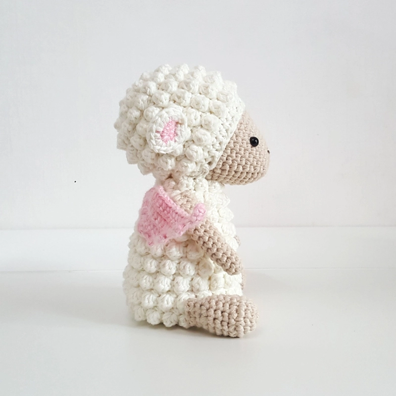 SONAJERO + MUÑECO DE APEGO EL CONEJO Y LA LUNA BABY SHEEP - 1