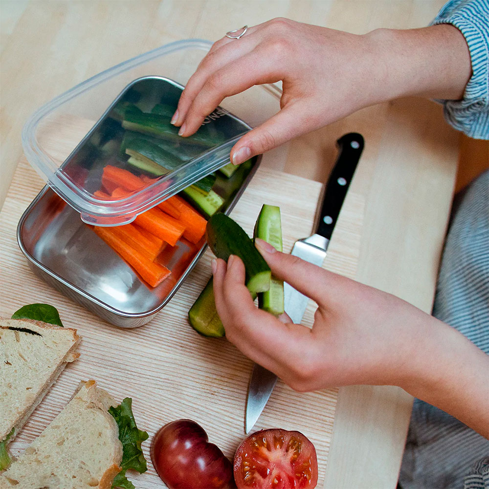 CONTENEDOR RECTANGULAR INOX 739 ML TAPA COLOR AZUL TRANSPARENTE U-KONSERVE - 4
