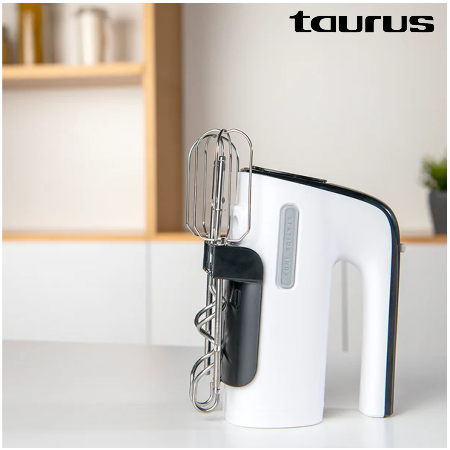 BATIDORA DE MANO PEDESTAL FPSTHS3612 250W - 8