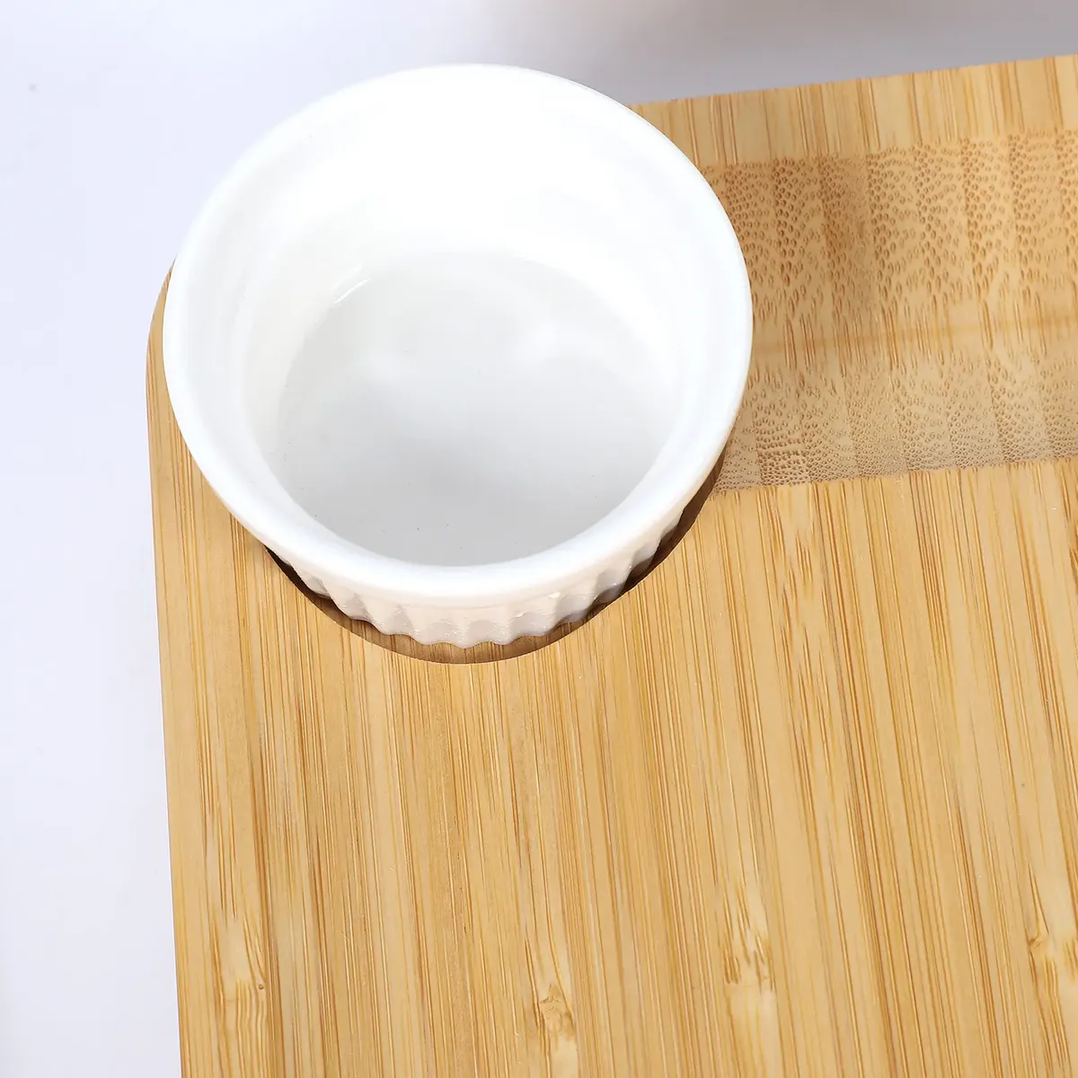 TABLA PARA QUESOS EXTENDIBLE DE BAMBÚ CON CUCHILLOS DE ACERO CON MANGO DE MADERA - 8