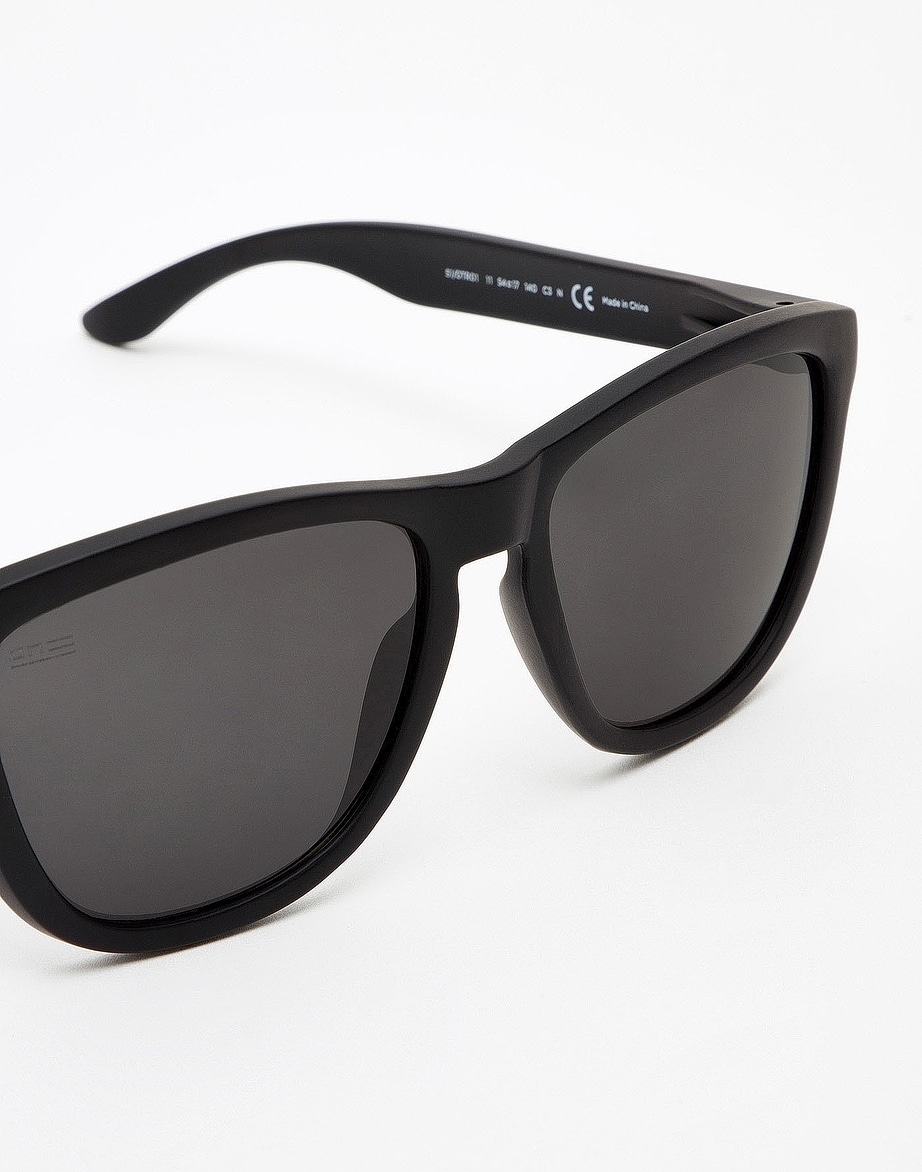 LENTES DE SOL POLARIZADO HAWKERS ONE 140014 NEGRO MATE UNISEX TALLA 54MM - NEZMUN.PE - 7