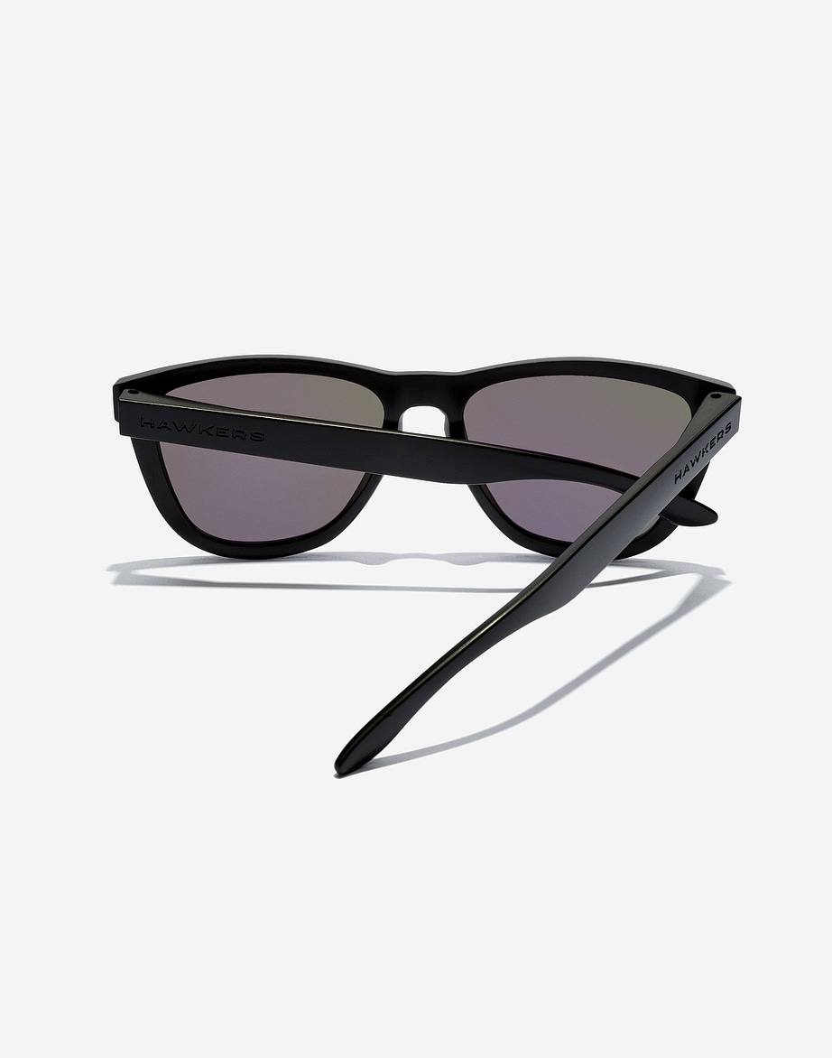 LENTES DE SOL HAWKERS ONE RAW HONR21BET0 NEGRO VERDE ESPEJADO TALLA 54MM - NEZMUN.PE - 7