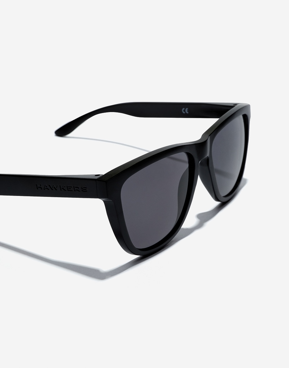 LENTES DE SOL HAWKERS ONE RAW HONR21BBT0 NEGRO MATE BLACK TALLA 54MM - NEZMUN.PE - 7