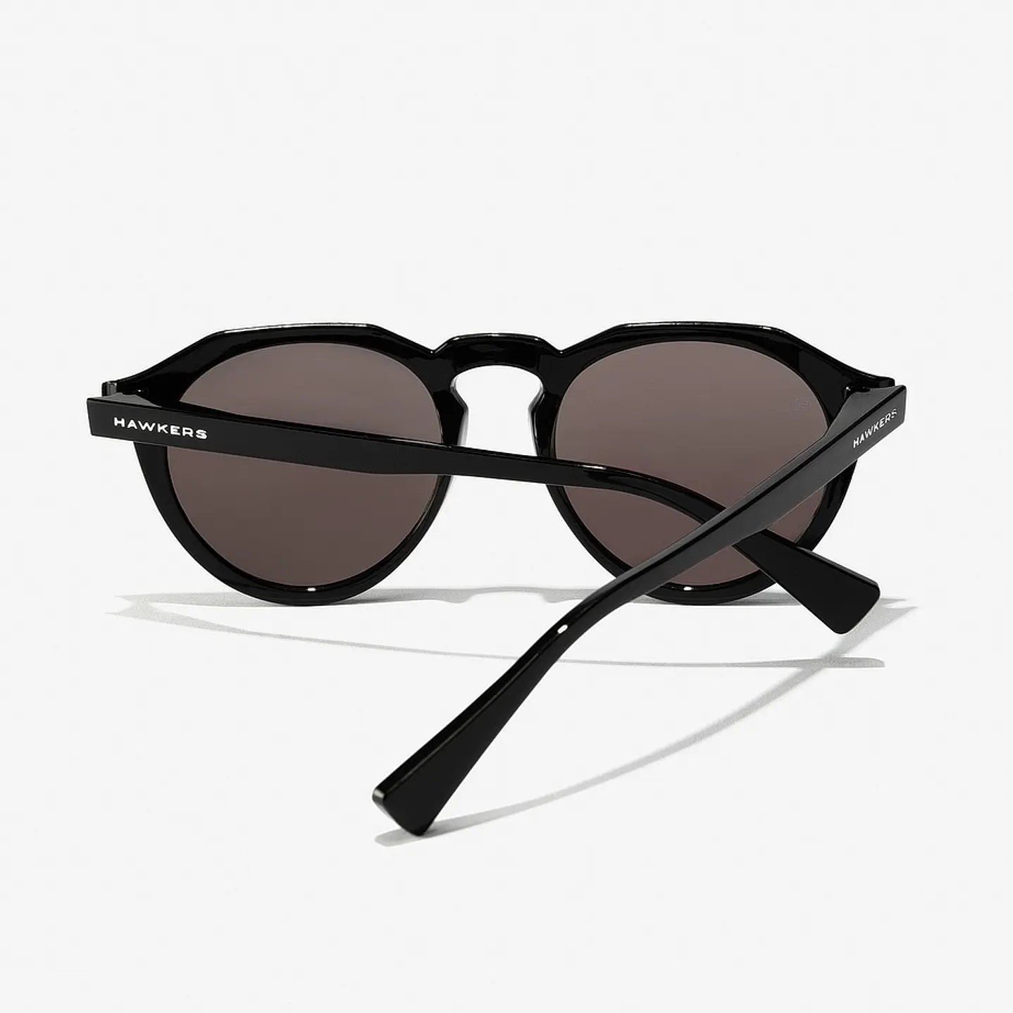 LENTES DE SOL HAWKERS WARWICK RAW - BLACK CLEAR BLUE HWRA22BLT0 UNISEX - TALLA 51MM - NEZMUN.PE - 8
