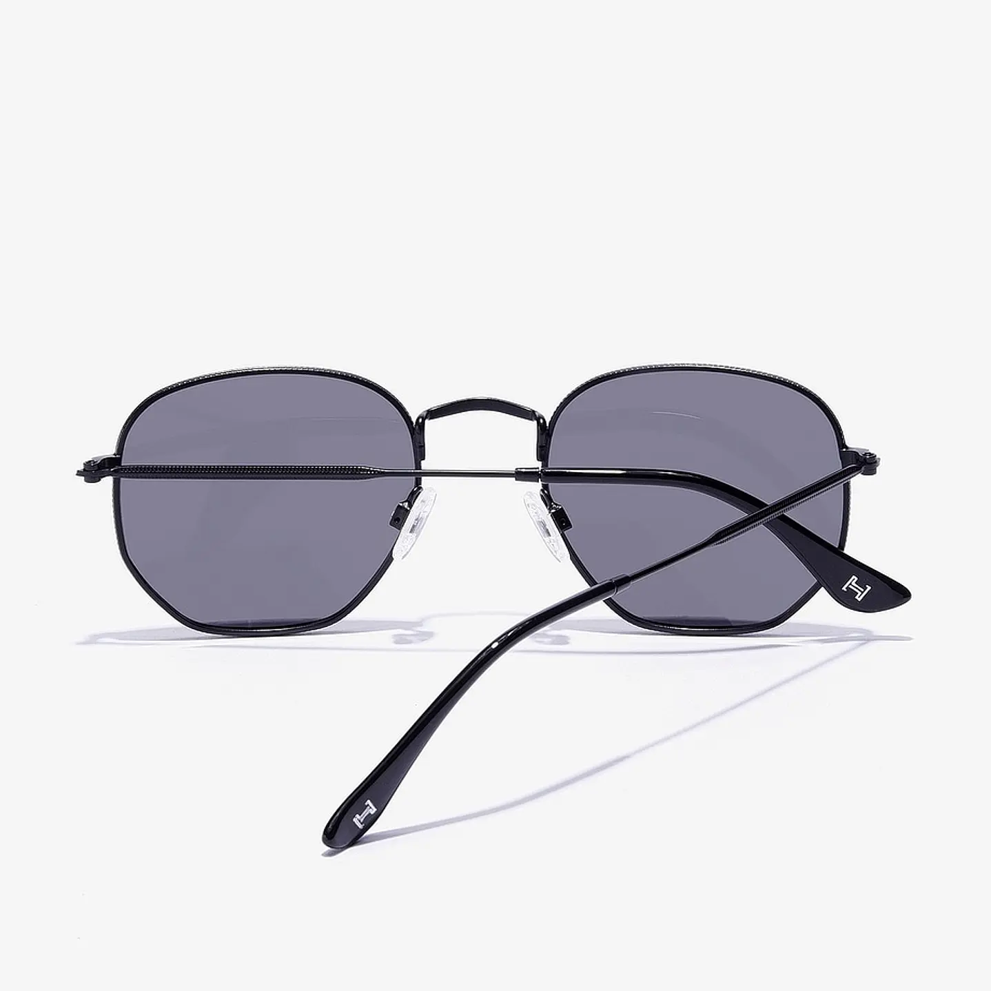 LENTES DE SOL POLARIZADO HAWKERS SIXGON DRIVE - BLACK GREY HSDR22BGMP - TALLA 50MM - NEZMUN.PE - 8