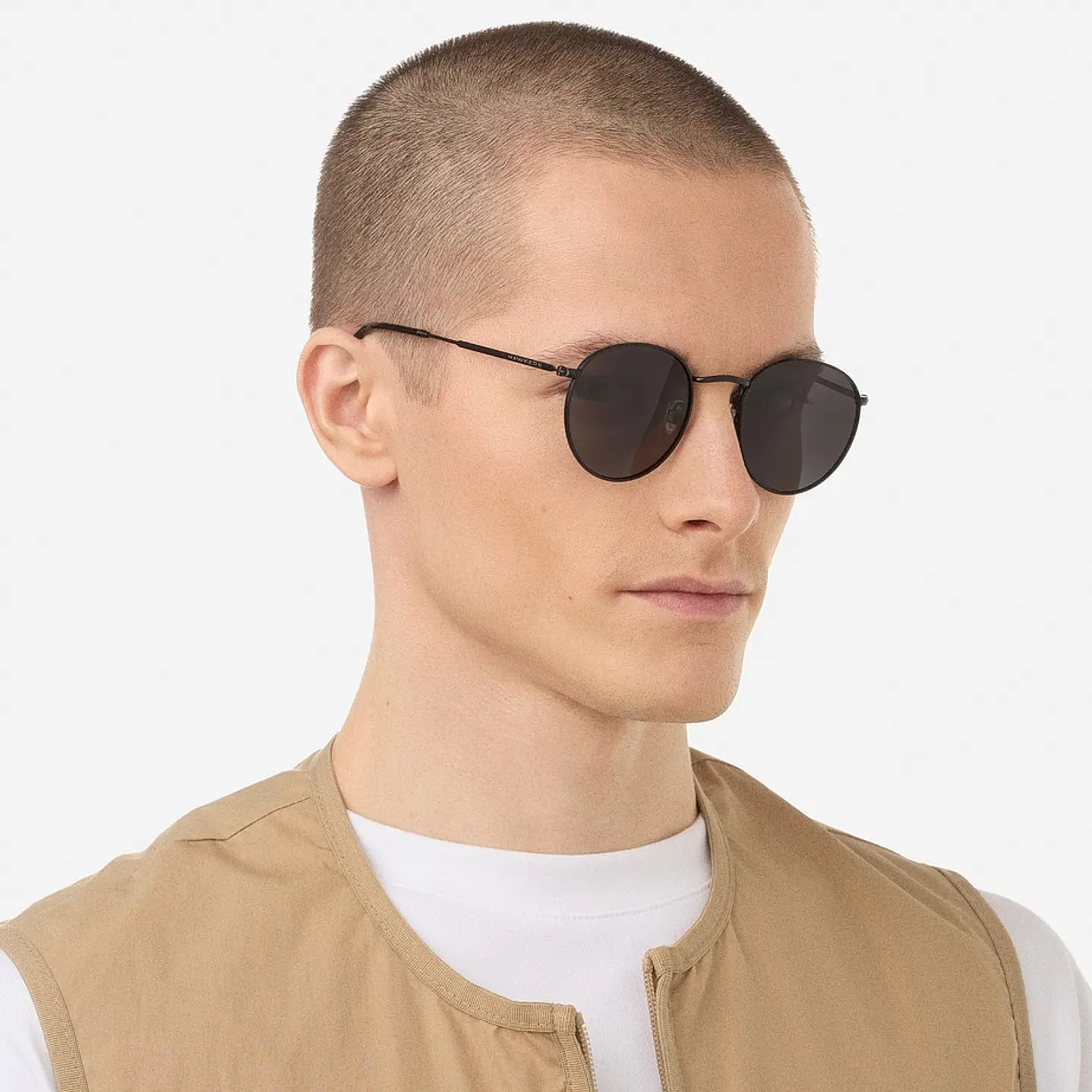 LENTES DE SOL POLARIZADO HAWKERS MOMA MIDTOWN BLACK GREY HMMI22BGMP - TALLA 49MM - NEZMUN.PE - 2