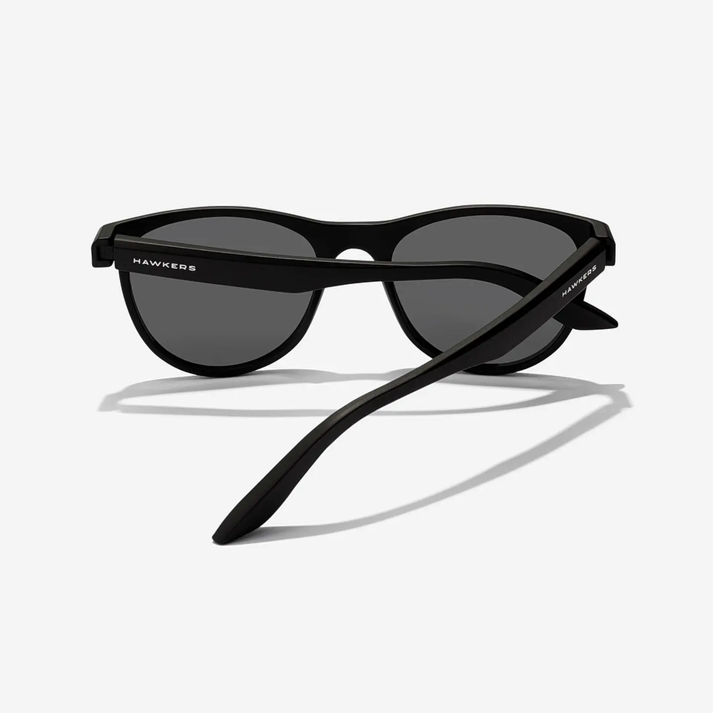 LENTES DE SOL POLARIZADO HAWKERS TRAIL HTRA24BBTP NEGRO - TALLA 53MM - NEZMUN.PE - 8