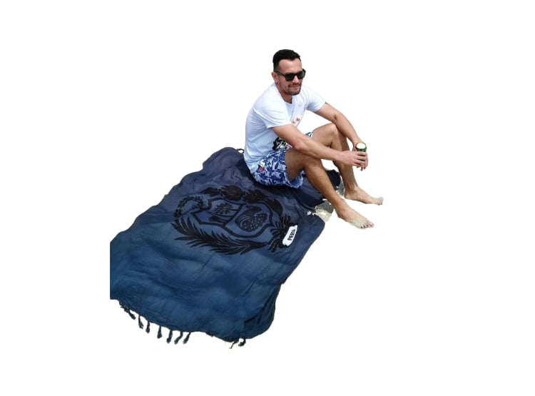PAREO CON MOTIVOS PERUANOS MARINO CON NEGRO COOL BAGS - 1