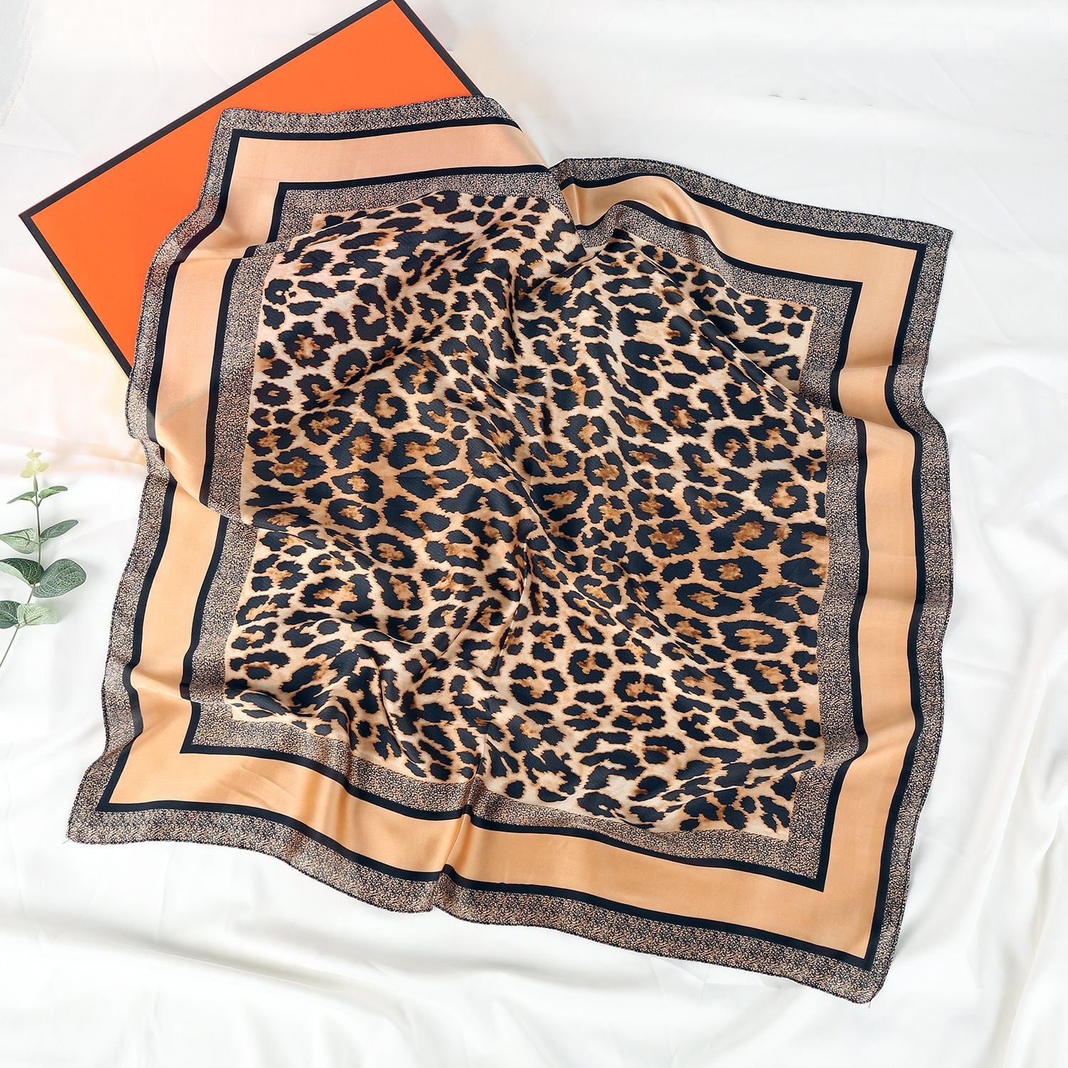 PAÑOLETA BANDANA PAÑUELO ESTELLE DE 70X70CM - 1