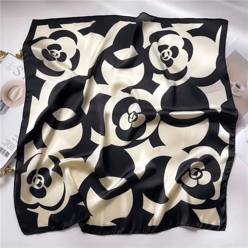PAÑOLETA BANDANA PAÑUELO ISOLDE DE 70X70CM - 3