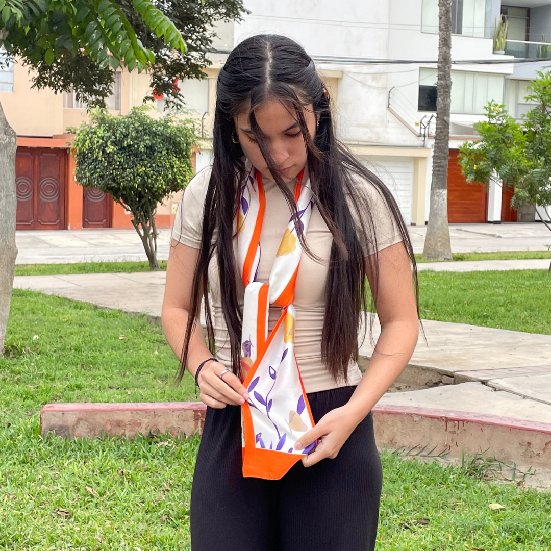 PAÑUELO LARGO TIPO CORBATA MULTI USOS IRIS CON BORDE NARANJA - 2