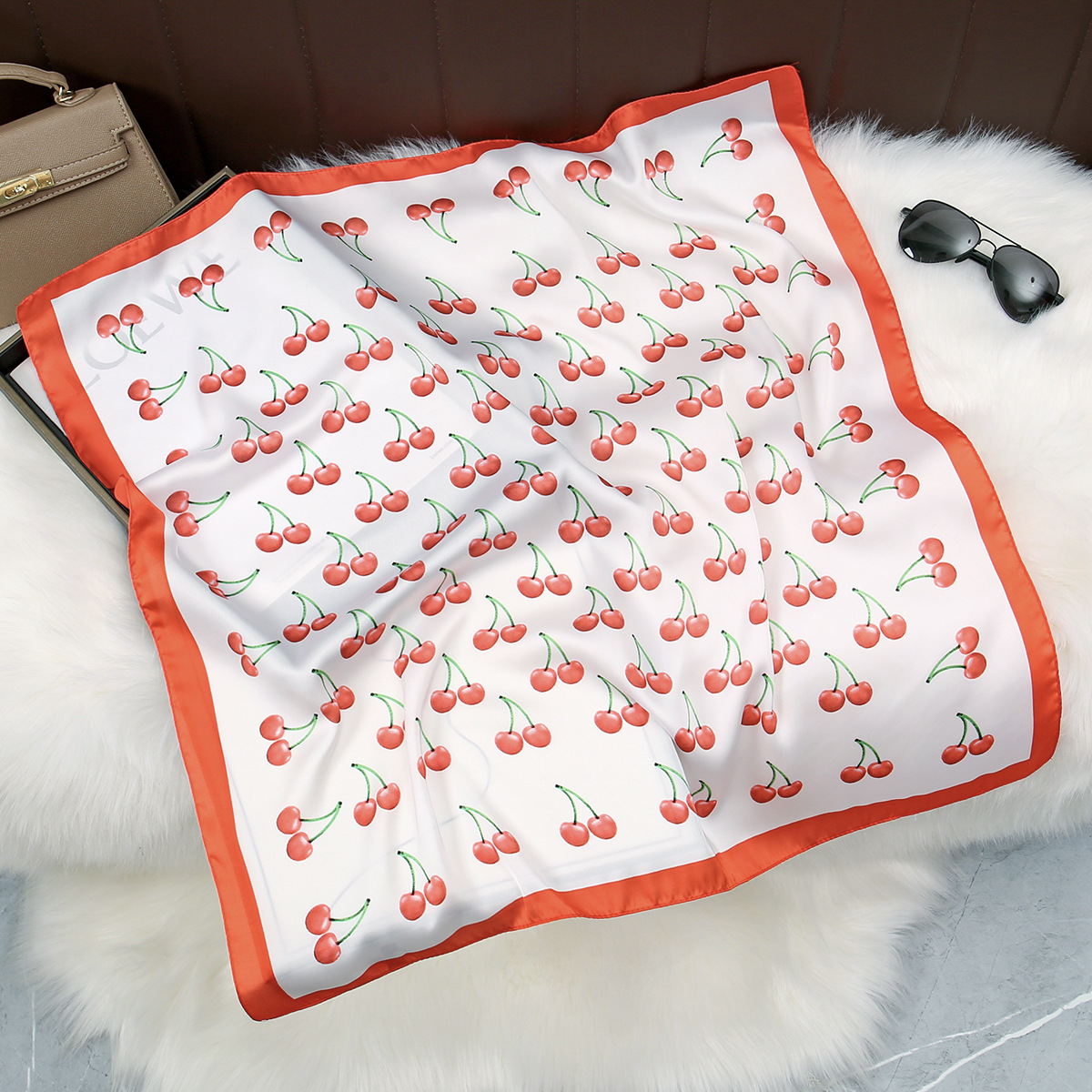 PAÑOLETA BANDANA PAÑUELO AMARENA 70X70CM - 2