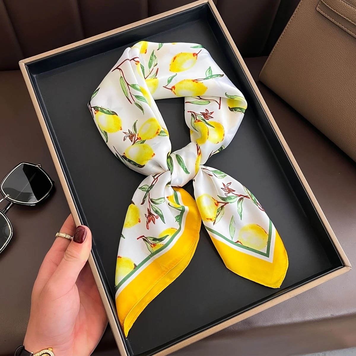 PAÑOLETA BANDANA PAÑUELO LIMONCELLO DE 70X70 CM - 1