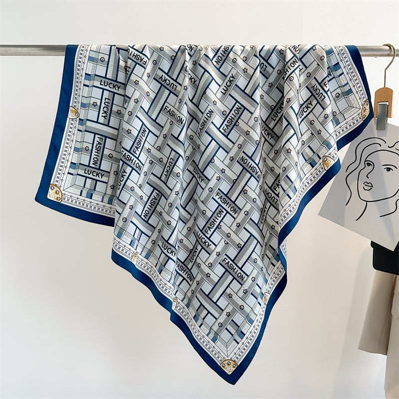 PAÑOLETA BANDANA PAÑUELO AZARO ROJO DE 90X90CM - 2