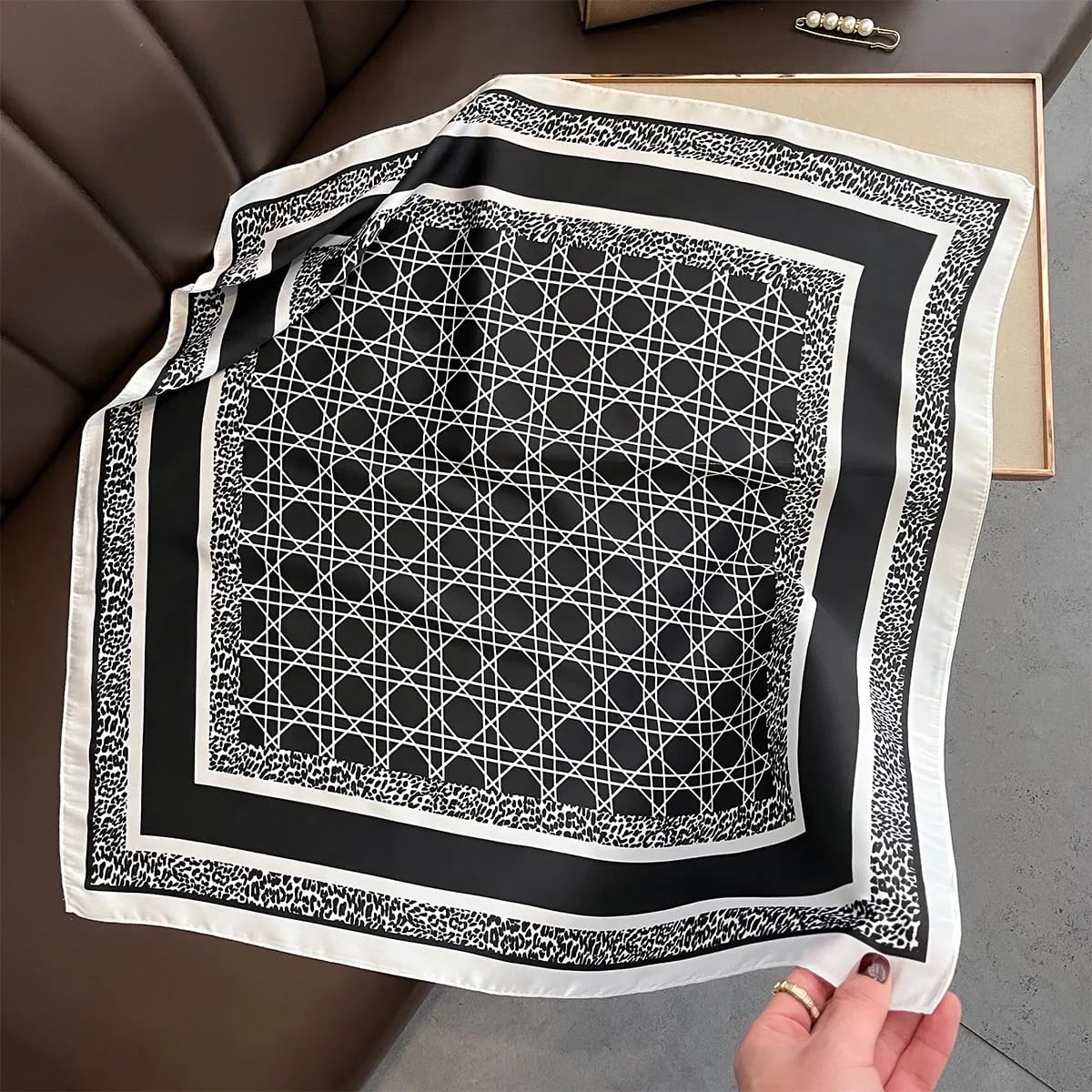 PAÑOLETA BANDANA PAÑUELO RAMI DE 70X70 CM - 2