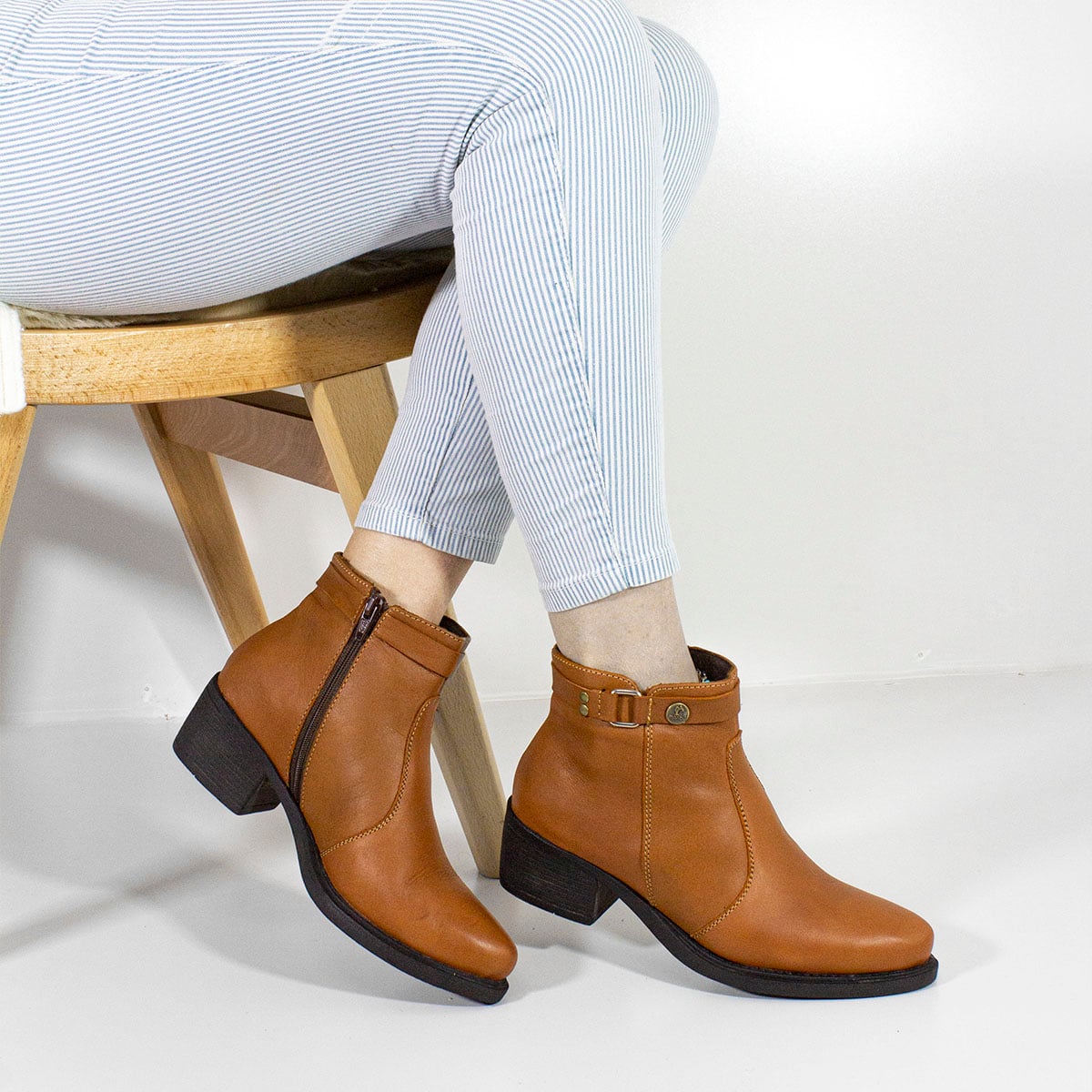 BOTINES MUJER MARIBU CUERO CARAMELO 887 - 5