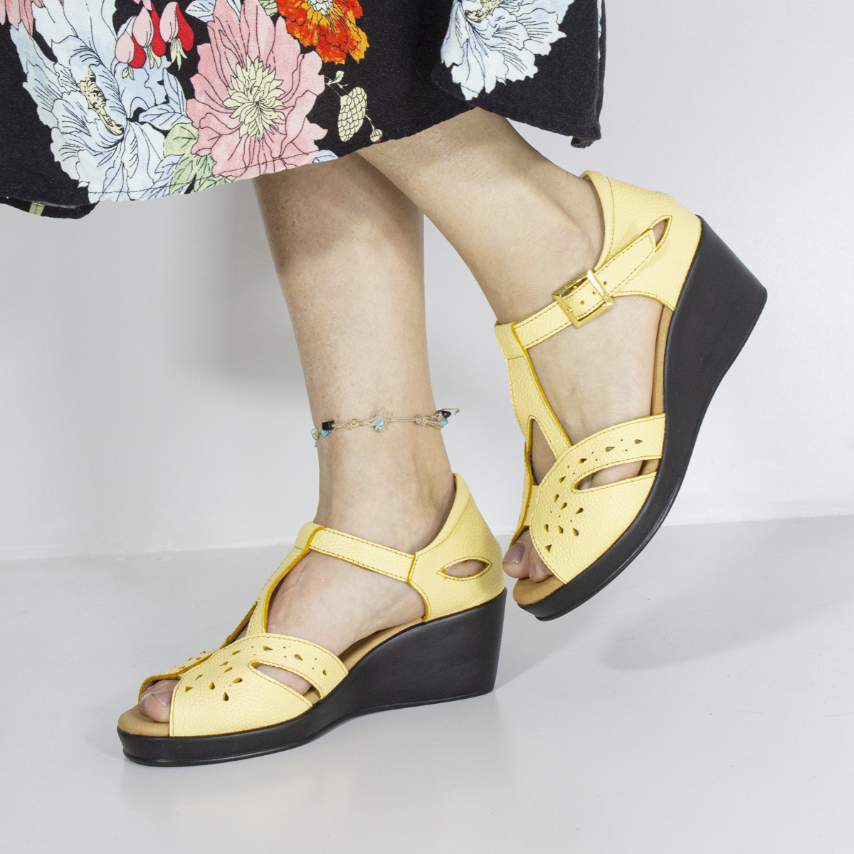 SANDALIAS MUJER MARIBU CUERO AMARILLO 750 - 5