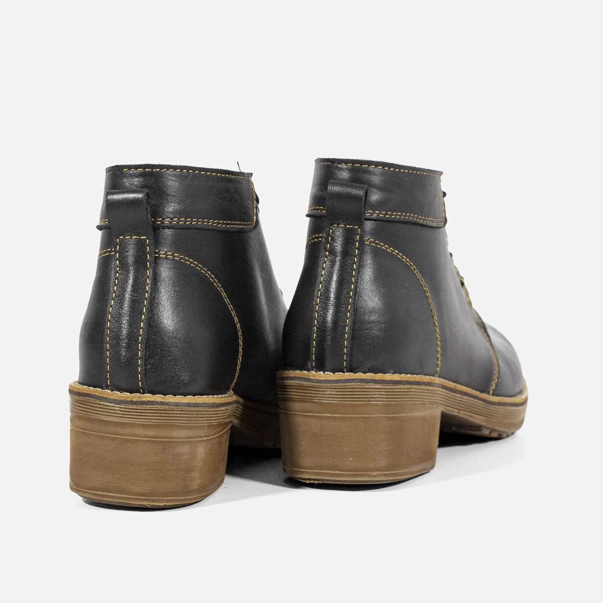 Ripley - BOTINES MUJER MARIBU CUERO NEGRO 856