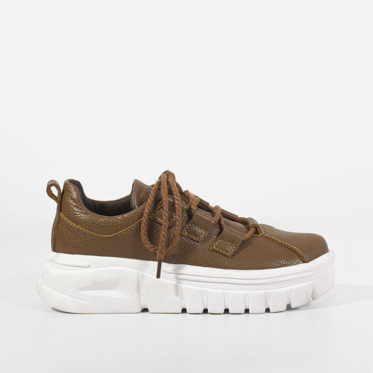 ZAPATILLAS MARIBU PURO CUERO 875 - 1