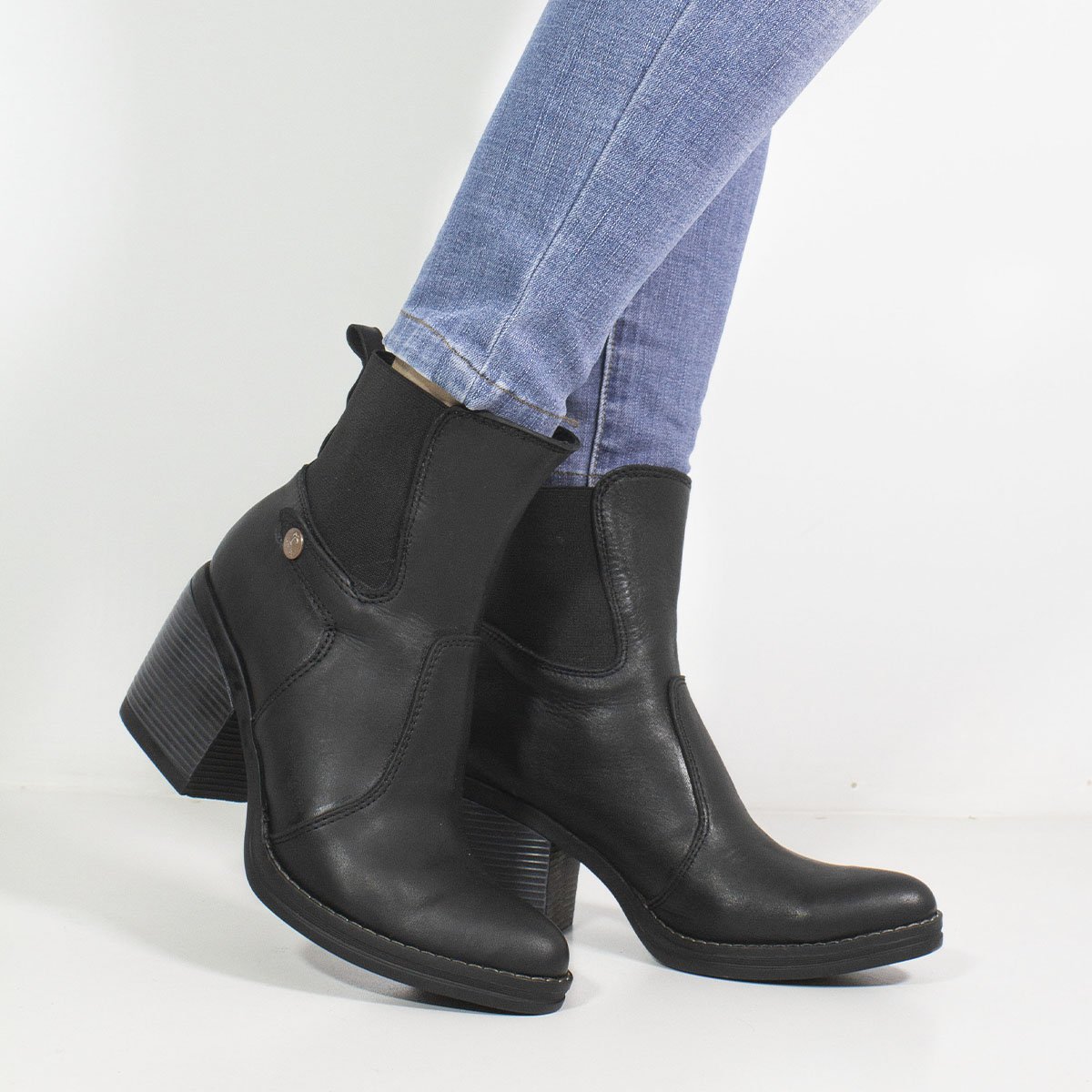 Ripley - BOTINES MUJER MARIBU CUERO NEGRO 1082