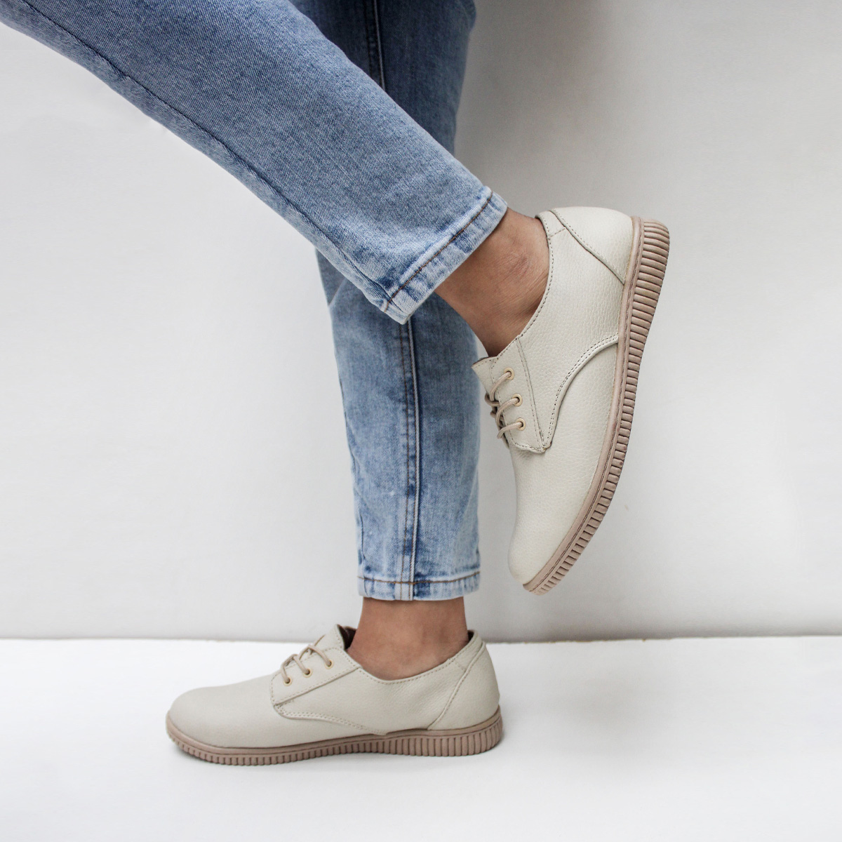 ZAPATILLA MARIBÚ PURO CUERO 590-1 - 6