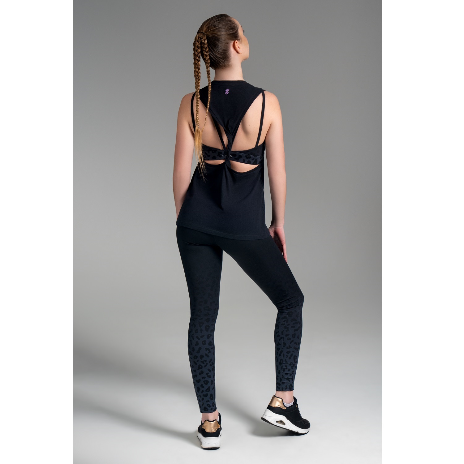 POLO TODA ACTIVIDAD MUJER ULTIMATE FITNESS BLACK ALGODÓN CASUAL SIN MANGAS - 2